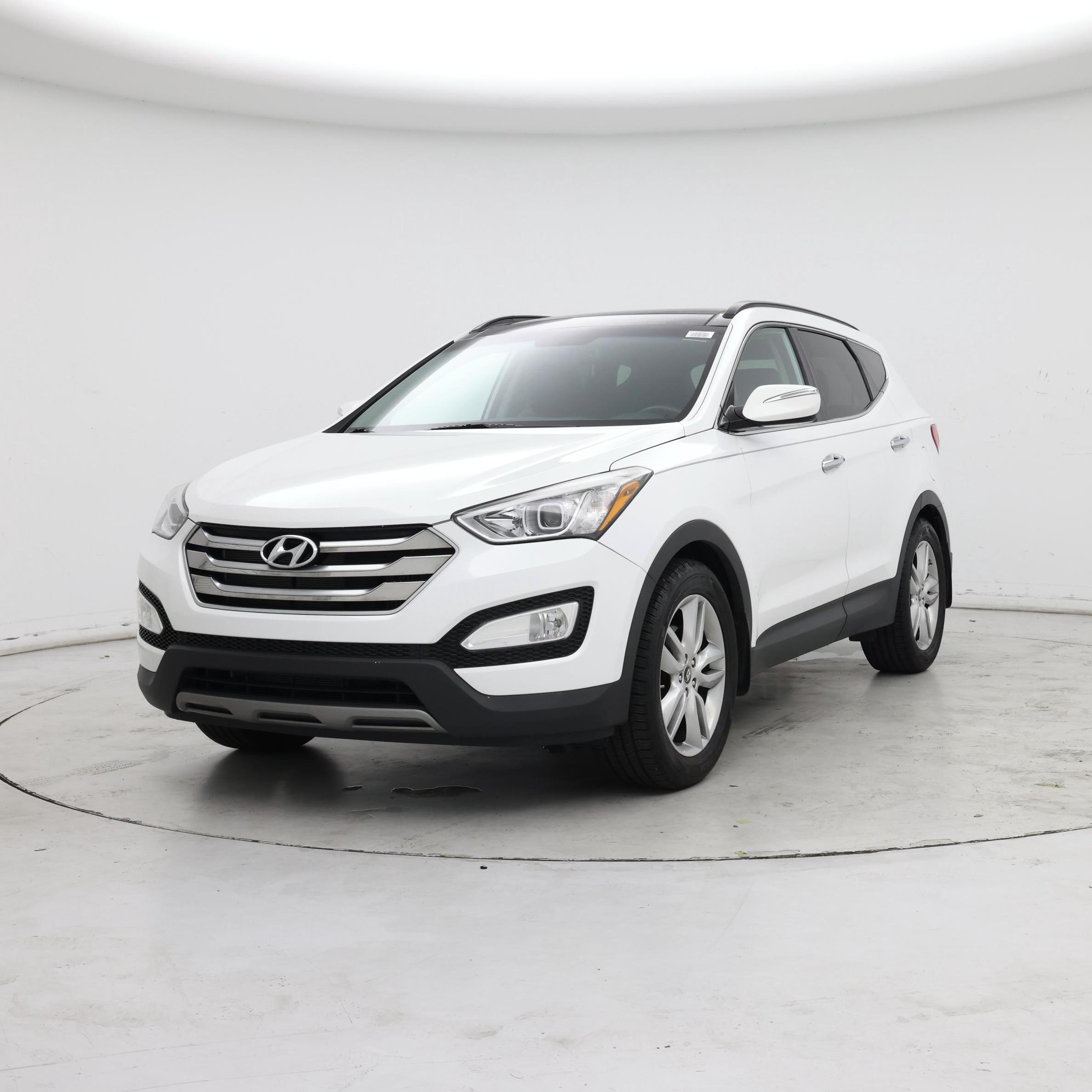 Thumbnail: 2015 Hyundai Santa Fe - 4