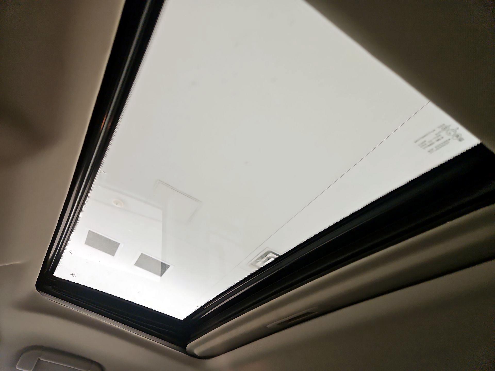 Thumbnail: 2014 INFINITI QX80 - 18