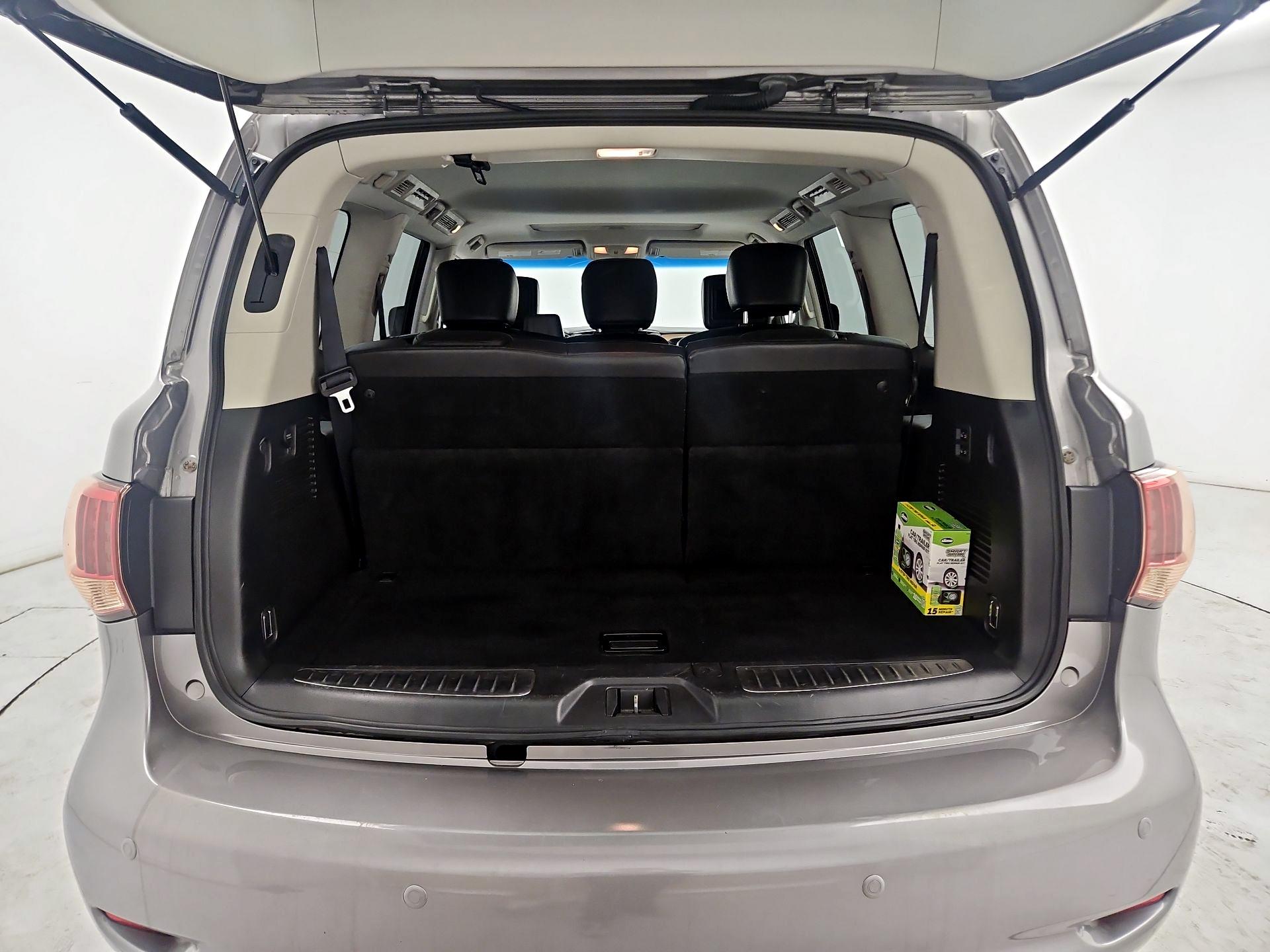 Thumbnail: 2014 INFINITI QX80 - 20
