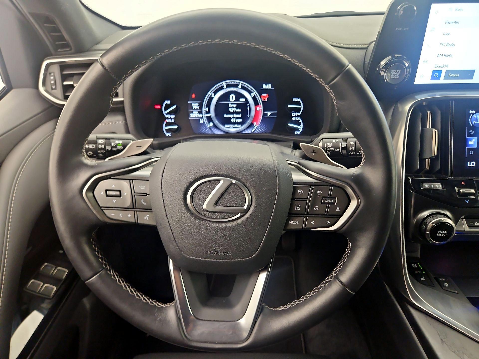 Thumbnail: 2022 Lexus LX - 10