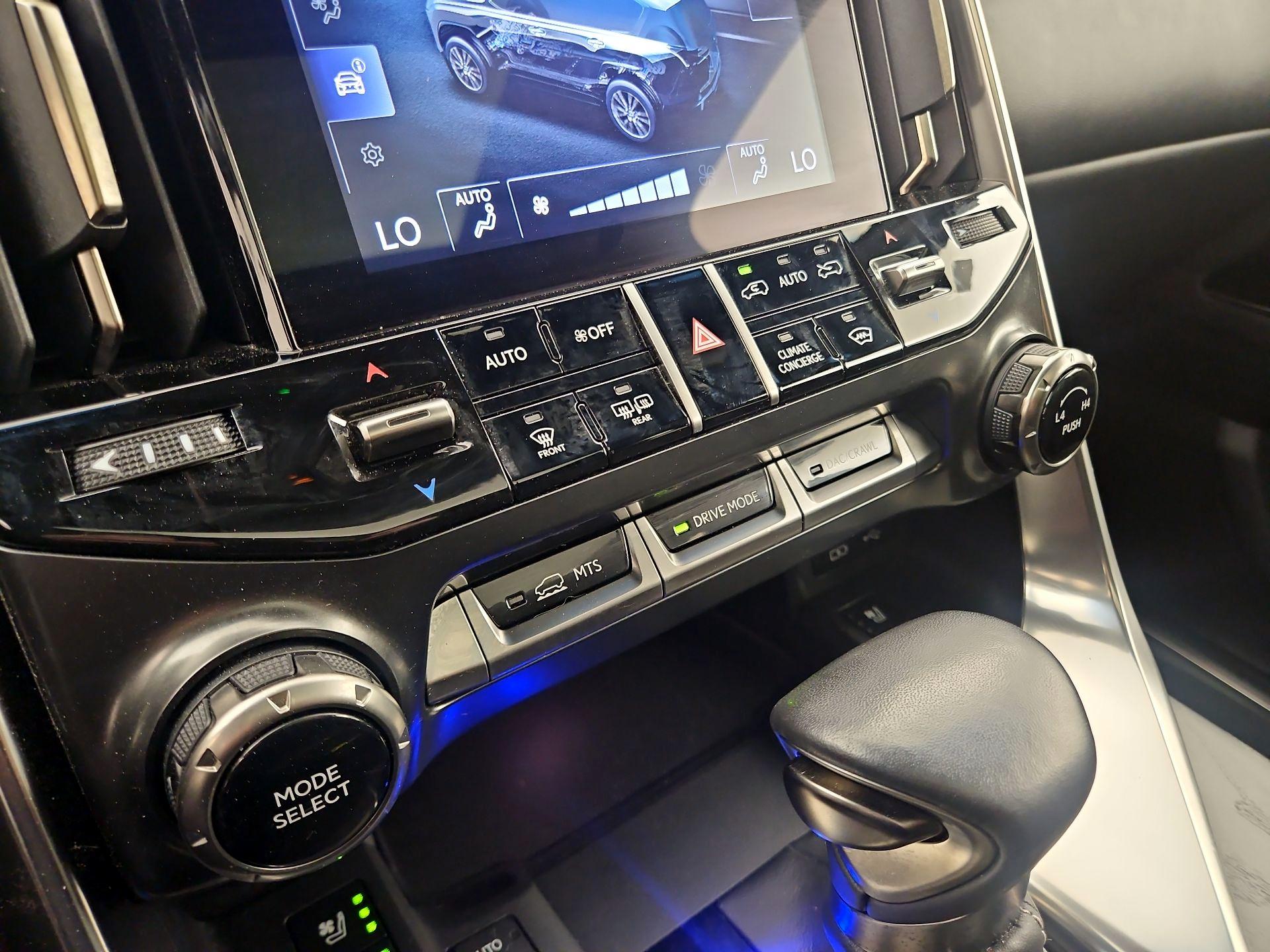Thumbnail: 2022 Lexus LX - 17