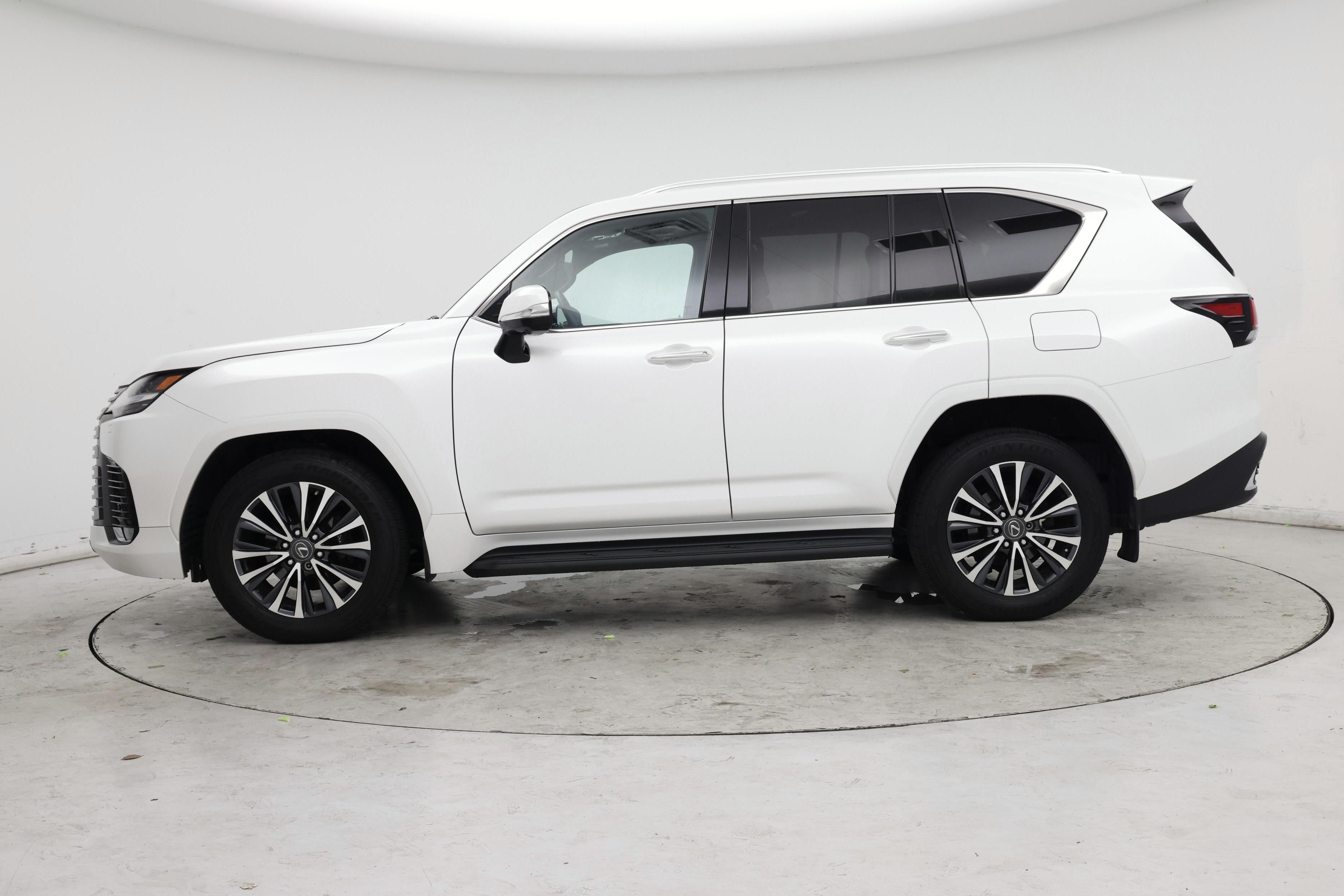 Thumbnail: 2022 Lexus LX - 3