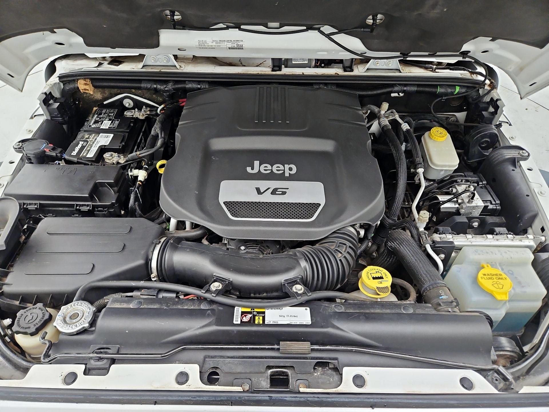 Thumbnail: 2016 Jeep Wrangler - 20