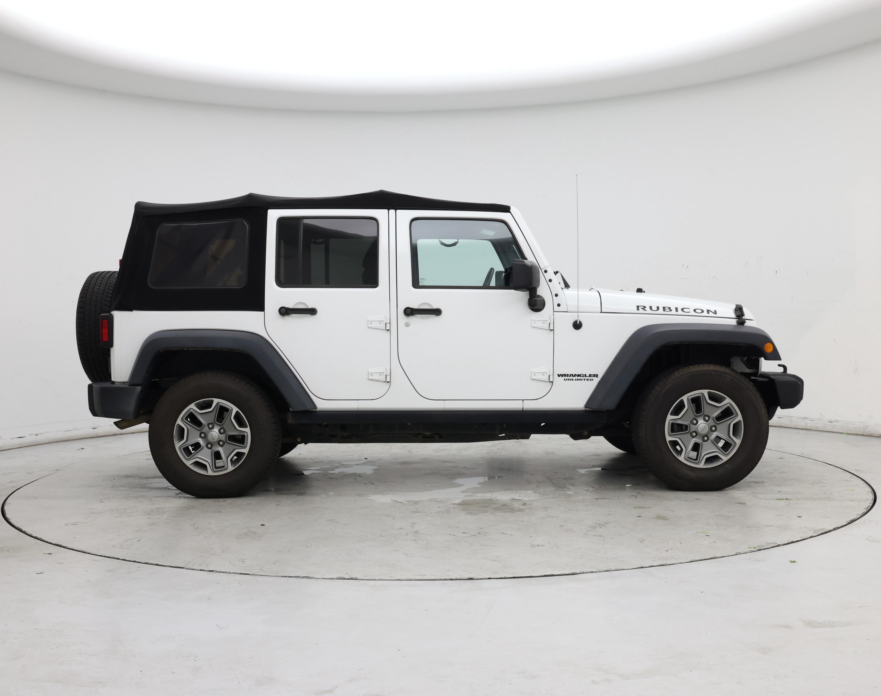Thumbnail: 2016 Jeep Wrangler - 7