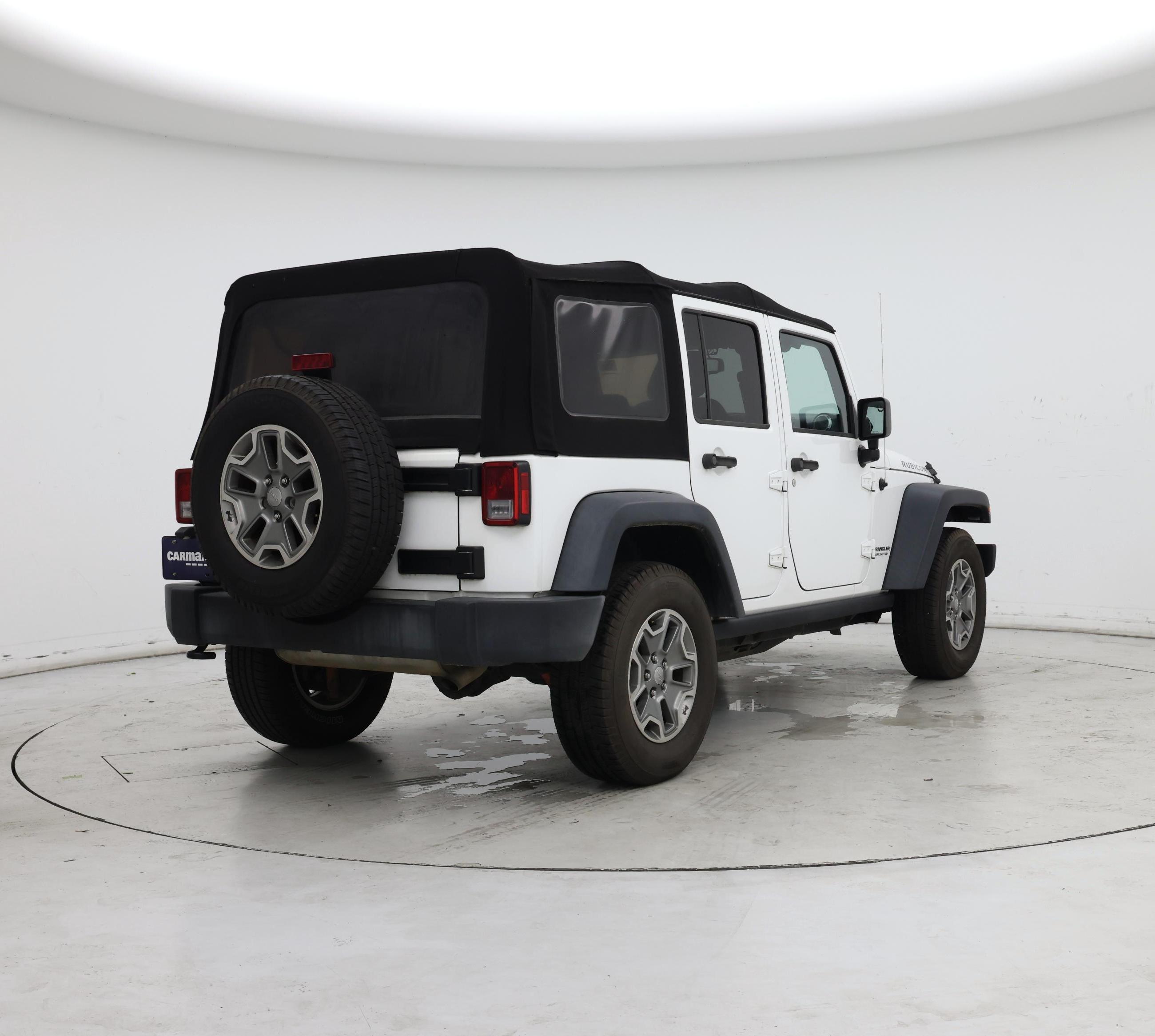 Thumbnail: 2016 Jeep Wrangler - 8