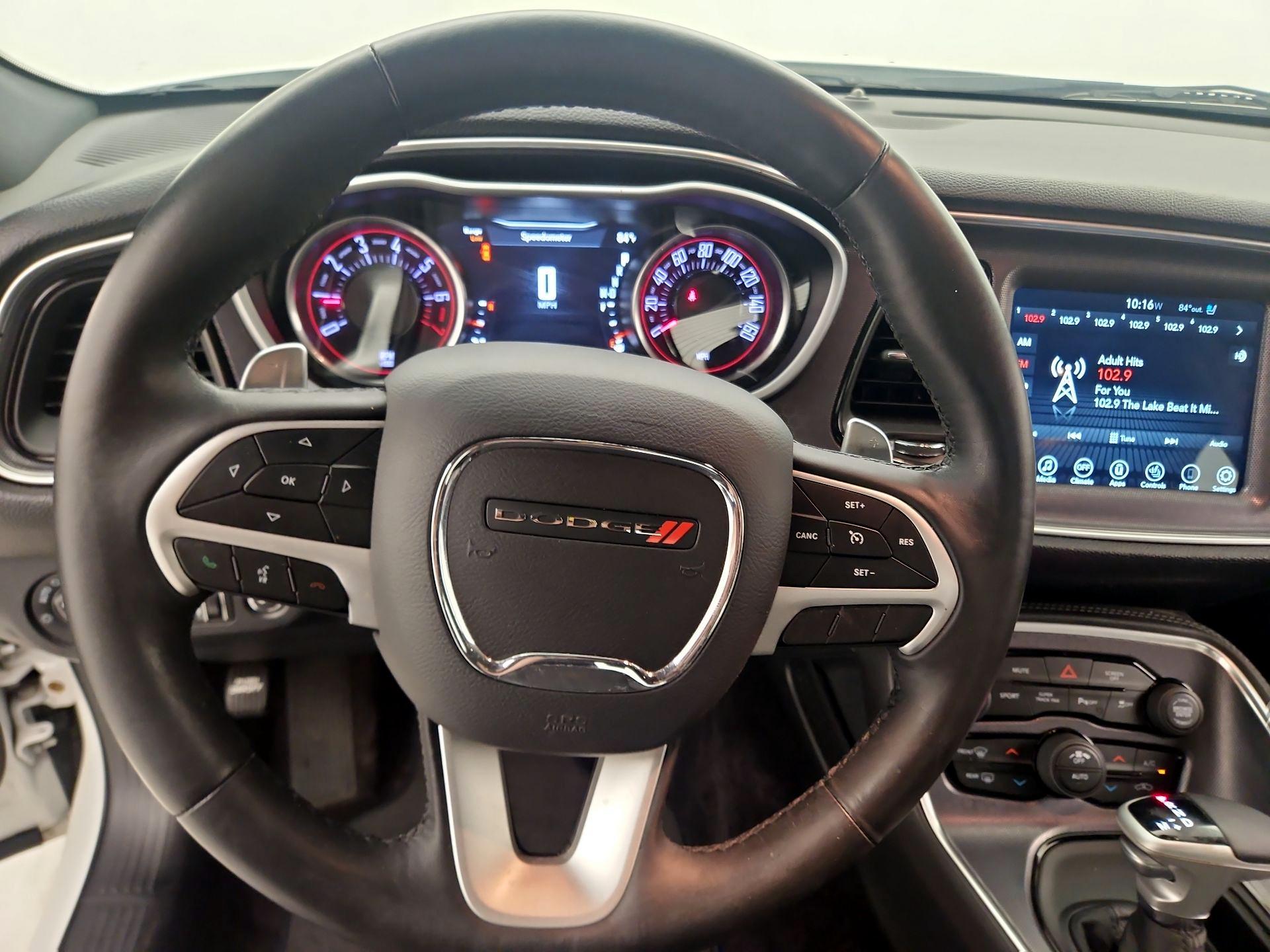 Thumbnail: 2017 Dodge Challenger - 10