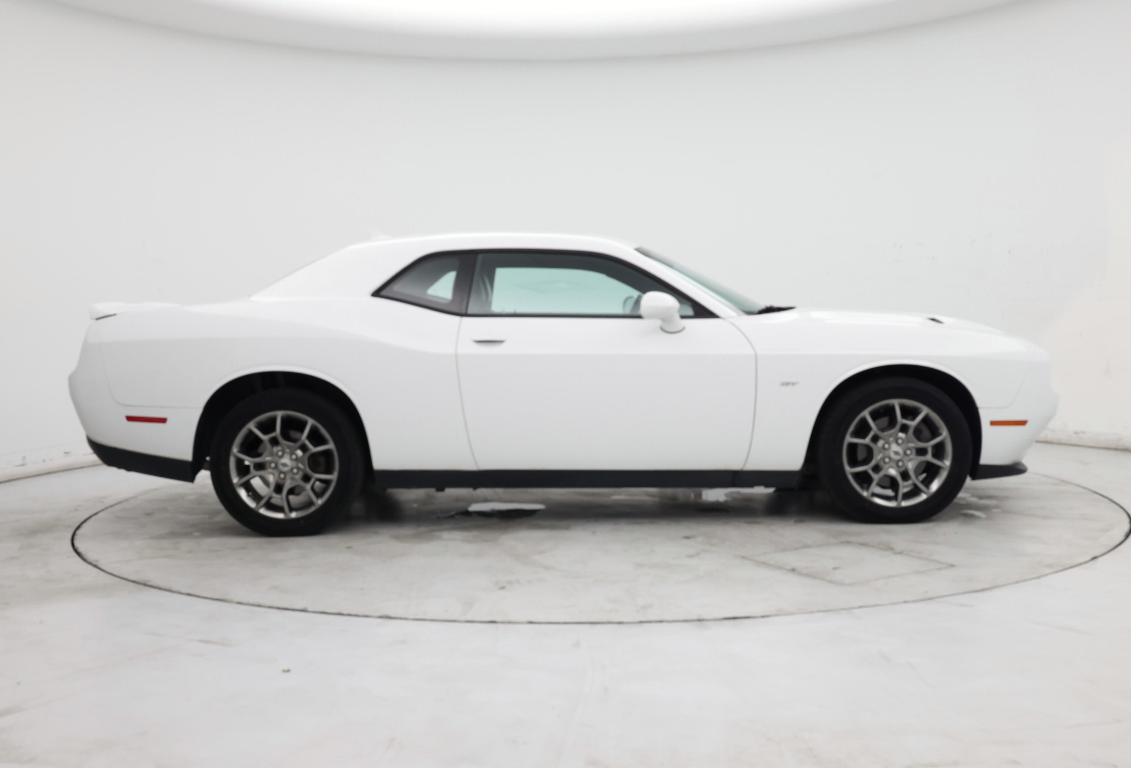 Thumbnail: 2017 Dodge Challenger - 7