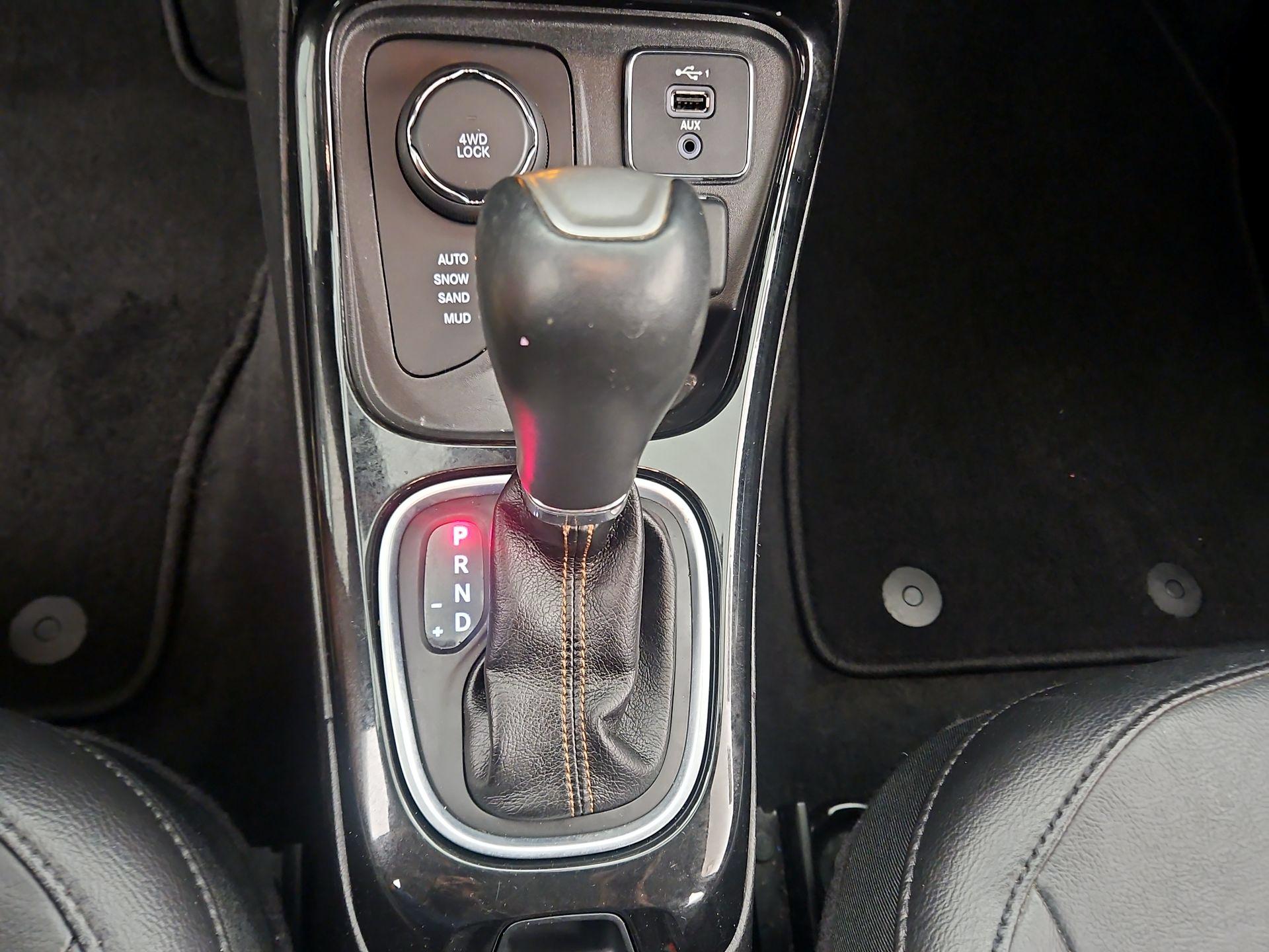 Thumbnail: 2019 Jeep Compass - 17