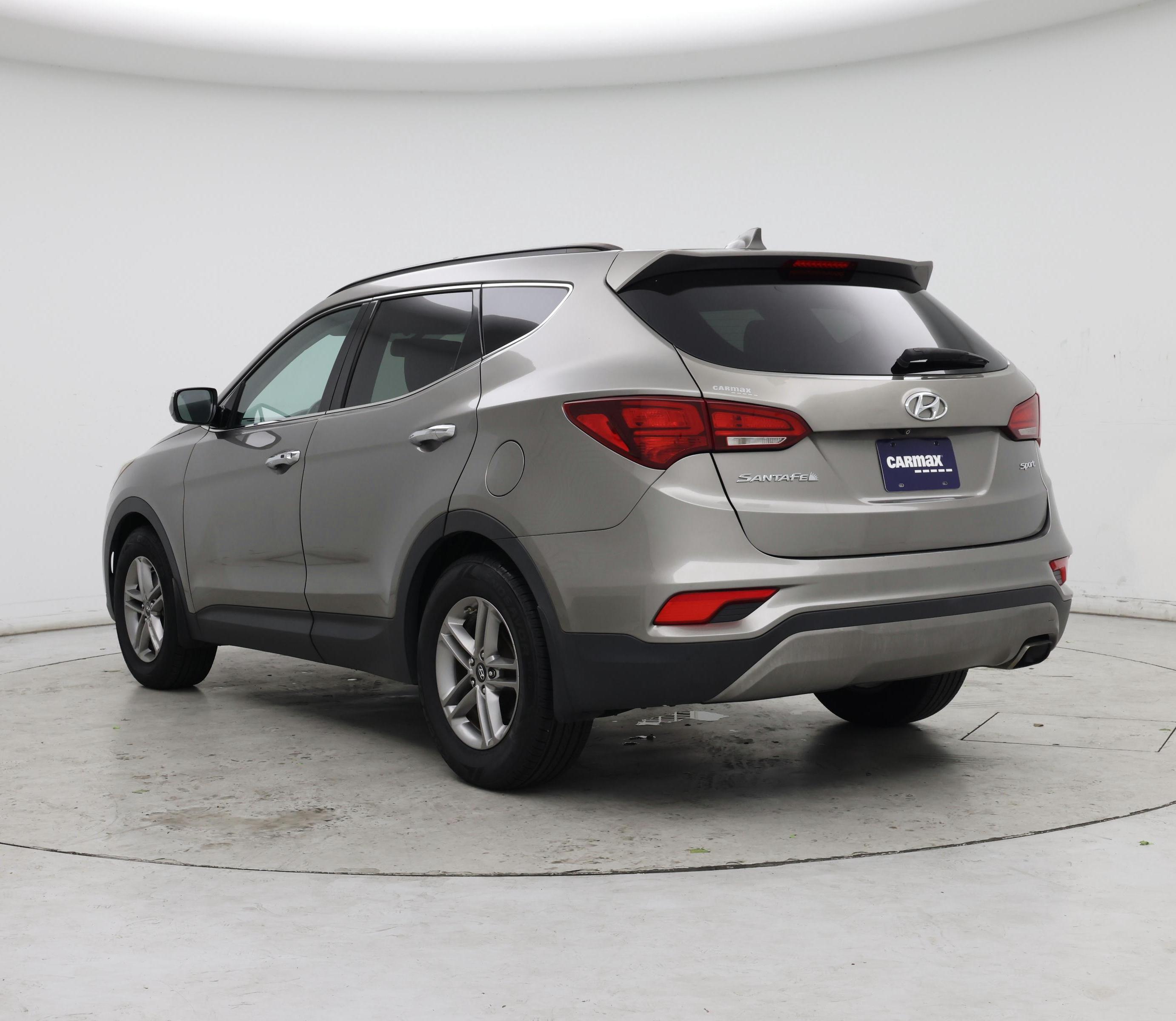 Thumbnail: 2017 Hyundai Santa Fe - 2