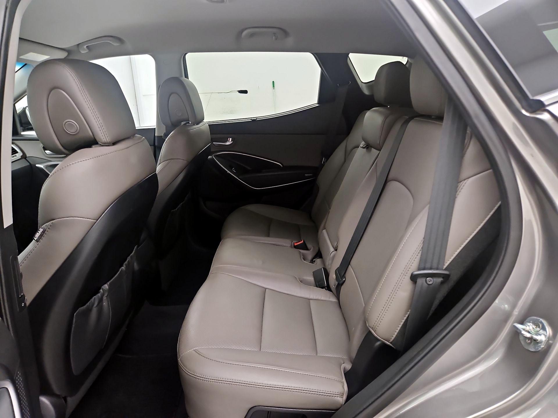 Thumbnail: 2017 Hyundai Santa Fe - 19