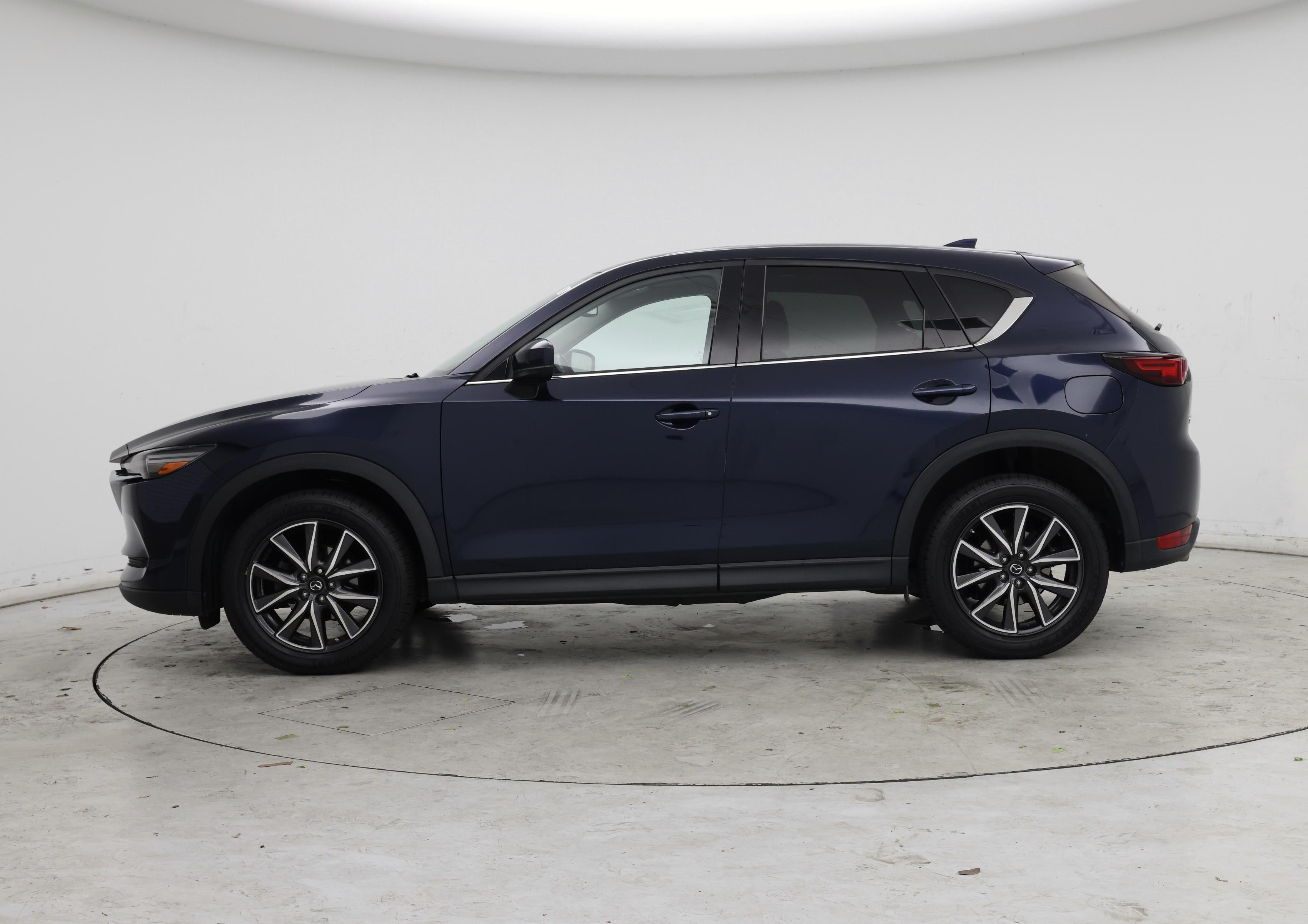 Thumbnail: 2018 Mazda CX-5 - 3