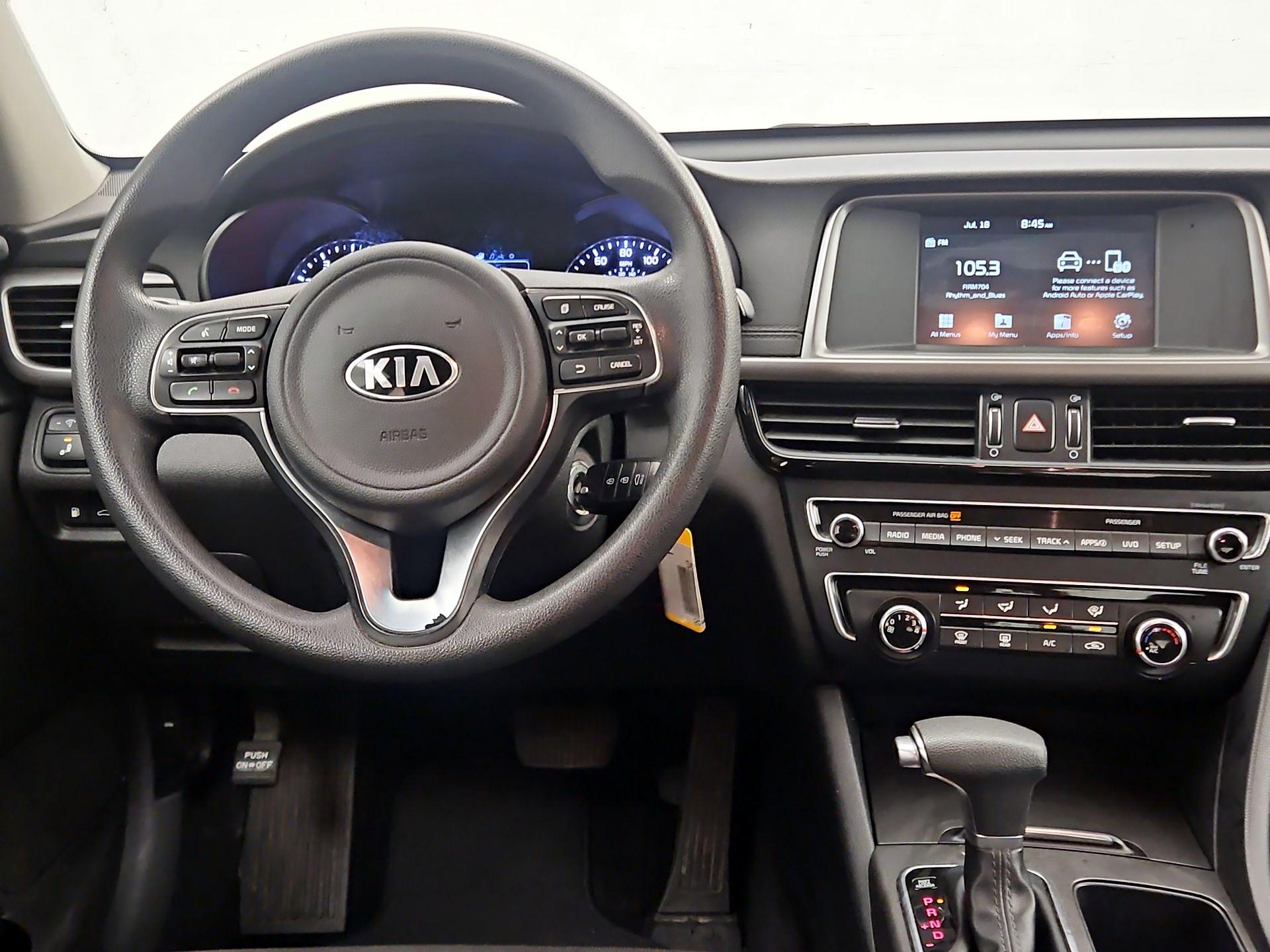 Thumbnail: 2018 Kia Optima - 10
