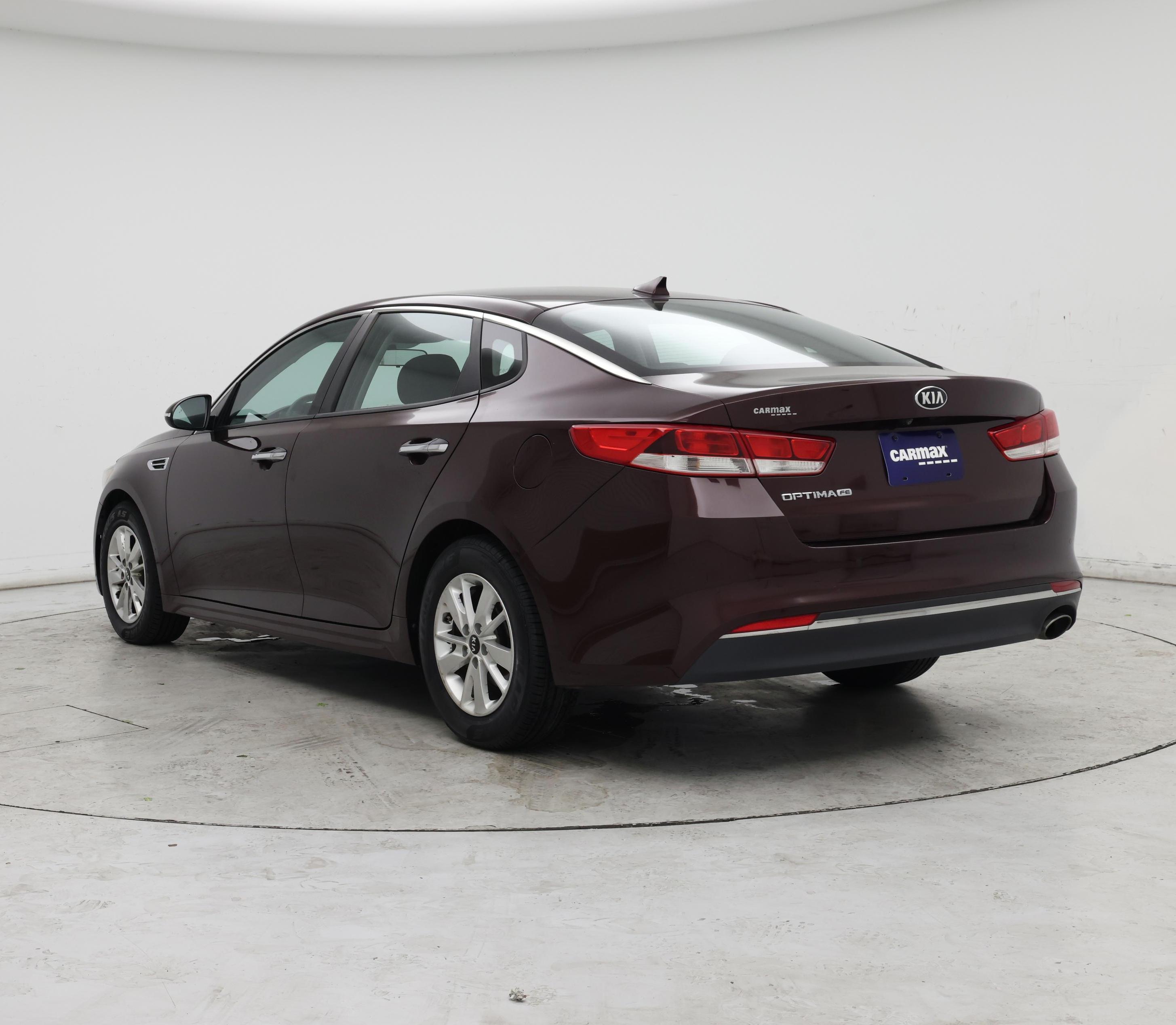 Thumbnail: 2018 Kia Optima - 2