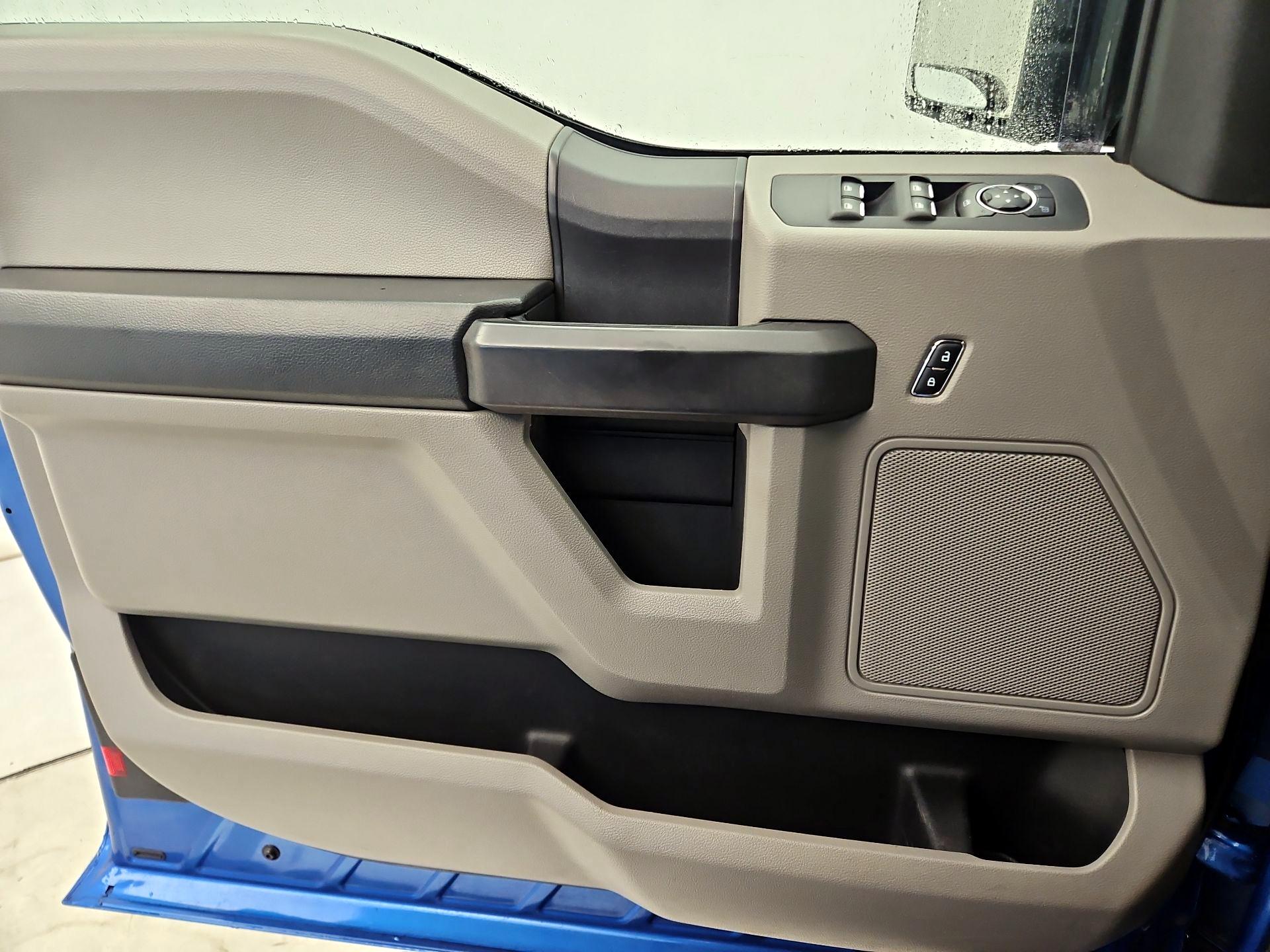 Thumbnail: 2015 Ford F-150 - 12