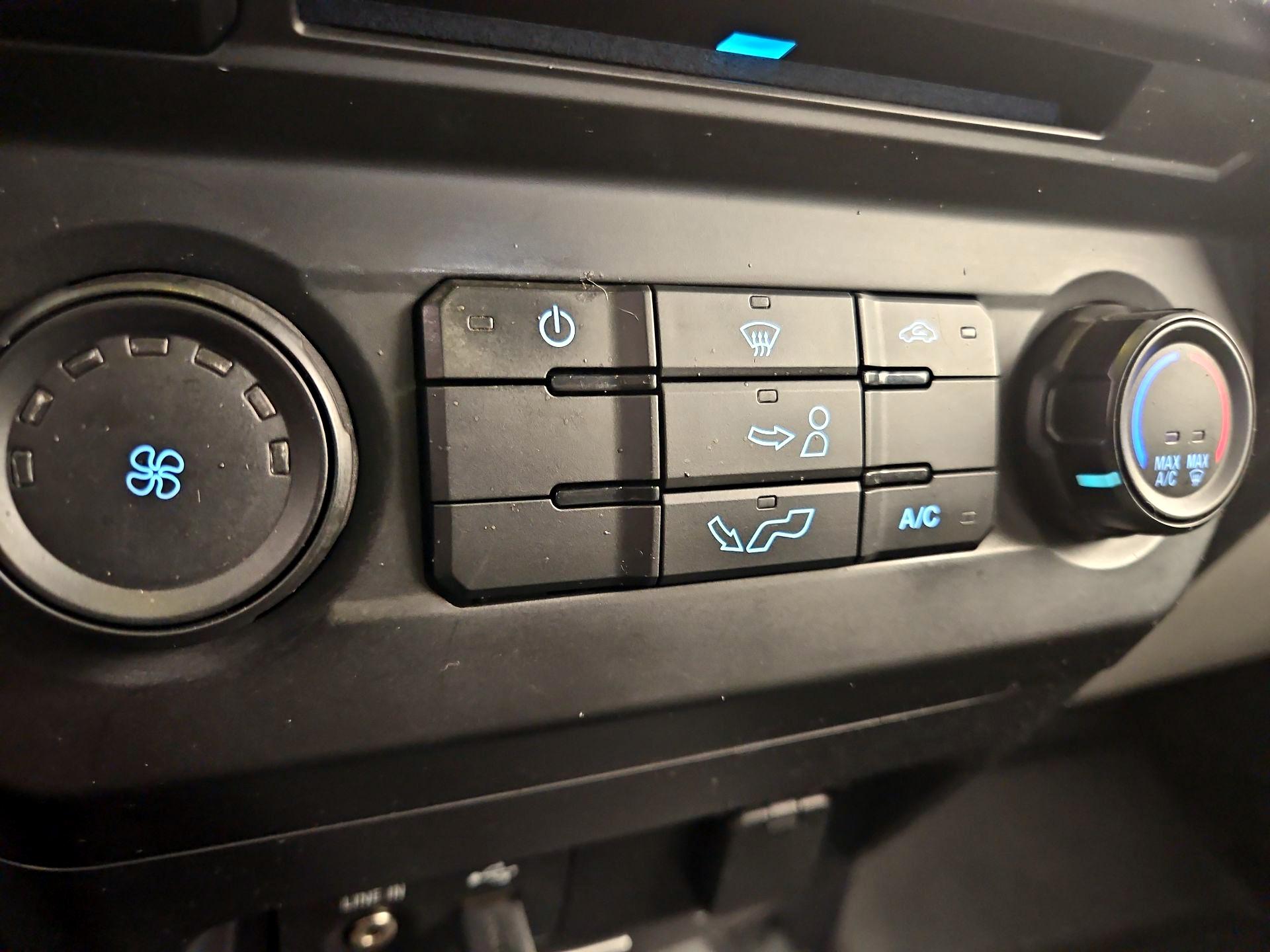 Thumbnail: 2015 Ford F-150 - 15