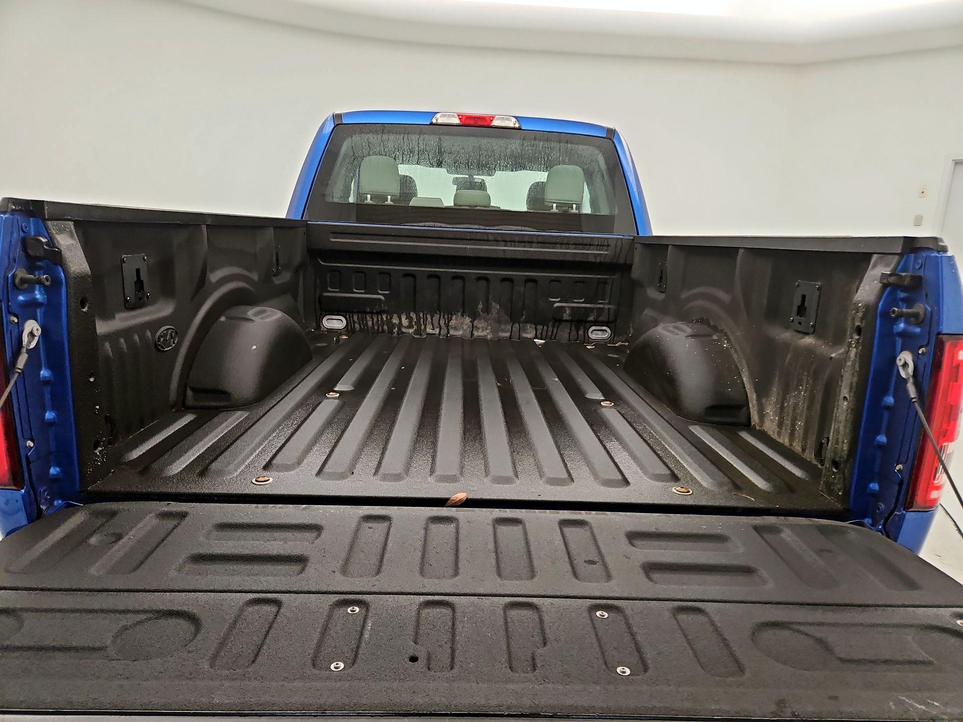 Thumbnail: 2015 Ford F-150 - 19