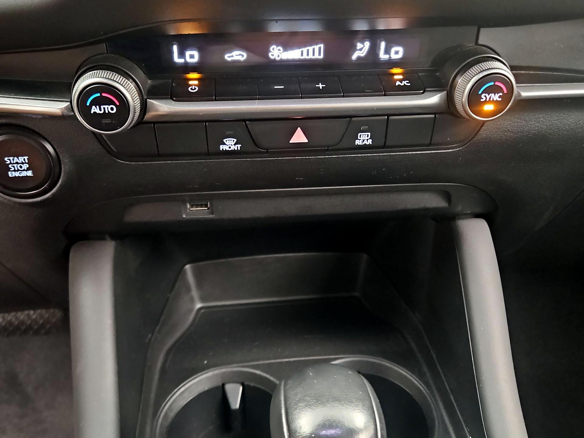 Thumbnail: 2020 Mazda Mazda3 - 16