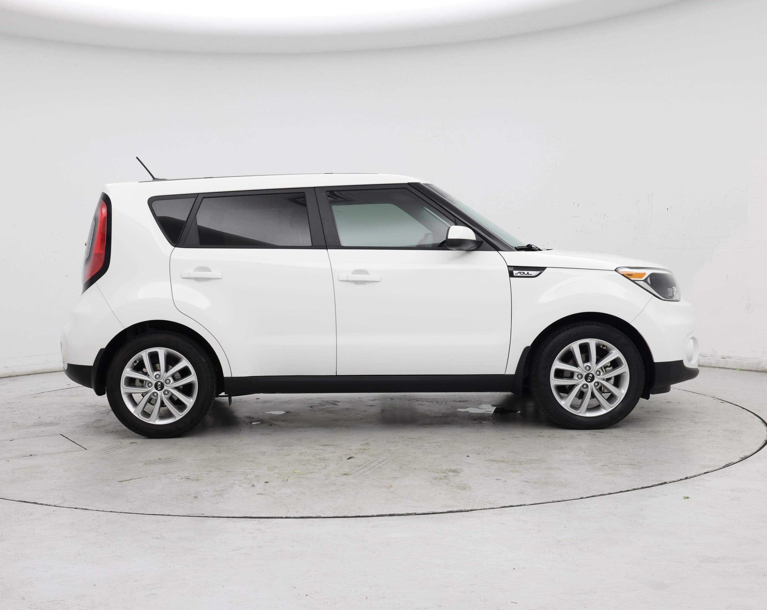 Thumbnail: 2019 Kia Soul - 7