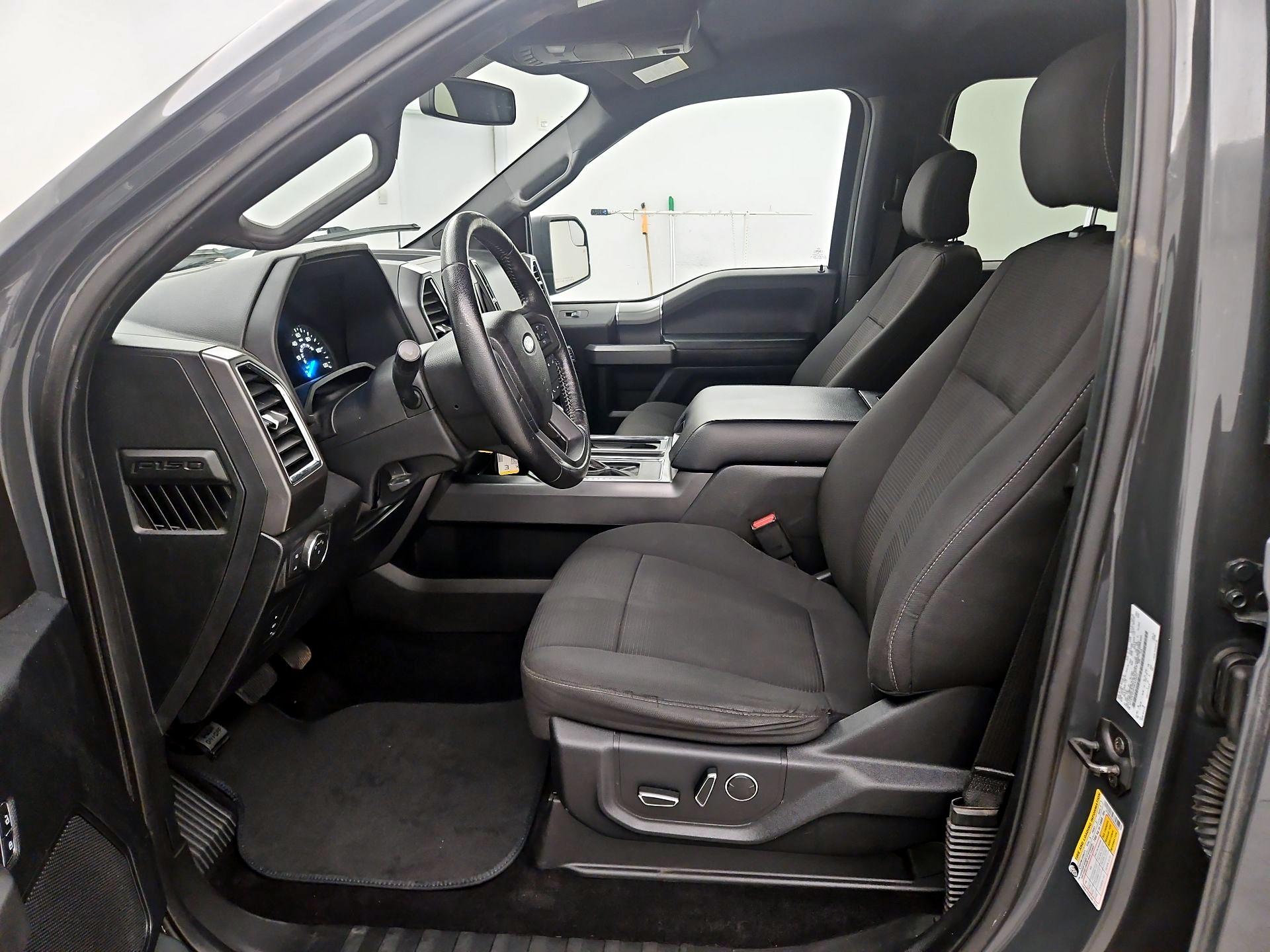 Thumbnail: 2016 Ford F-150 - 11