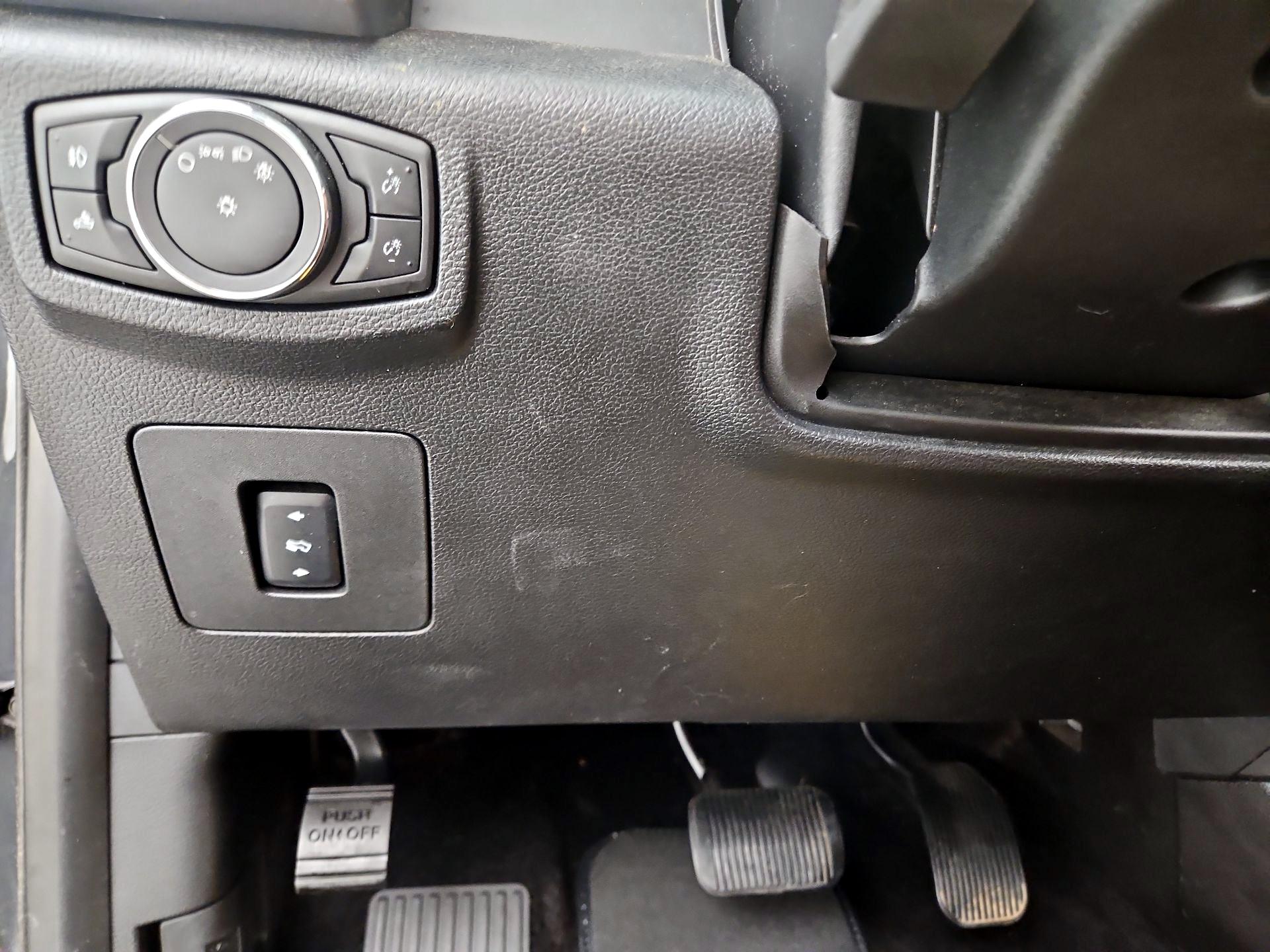 Thumbnail: 2016 Ford F-150 - 13