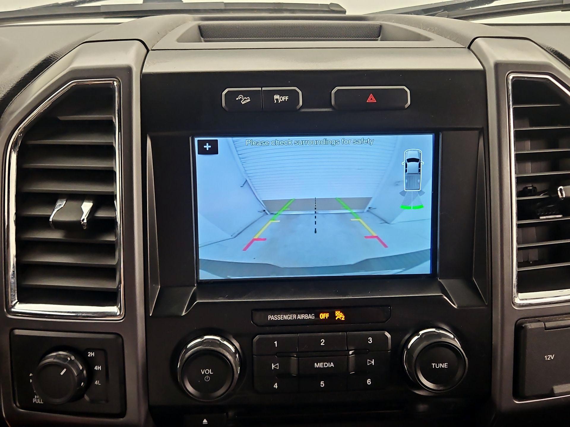 Thumbnail: 2016 Ford F-150 - 14