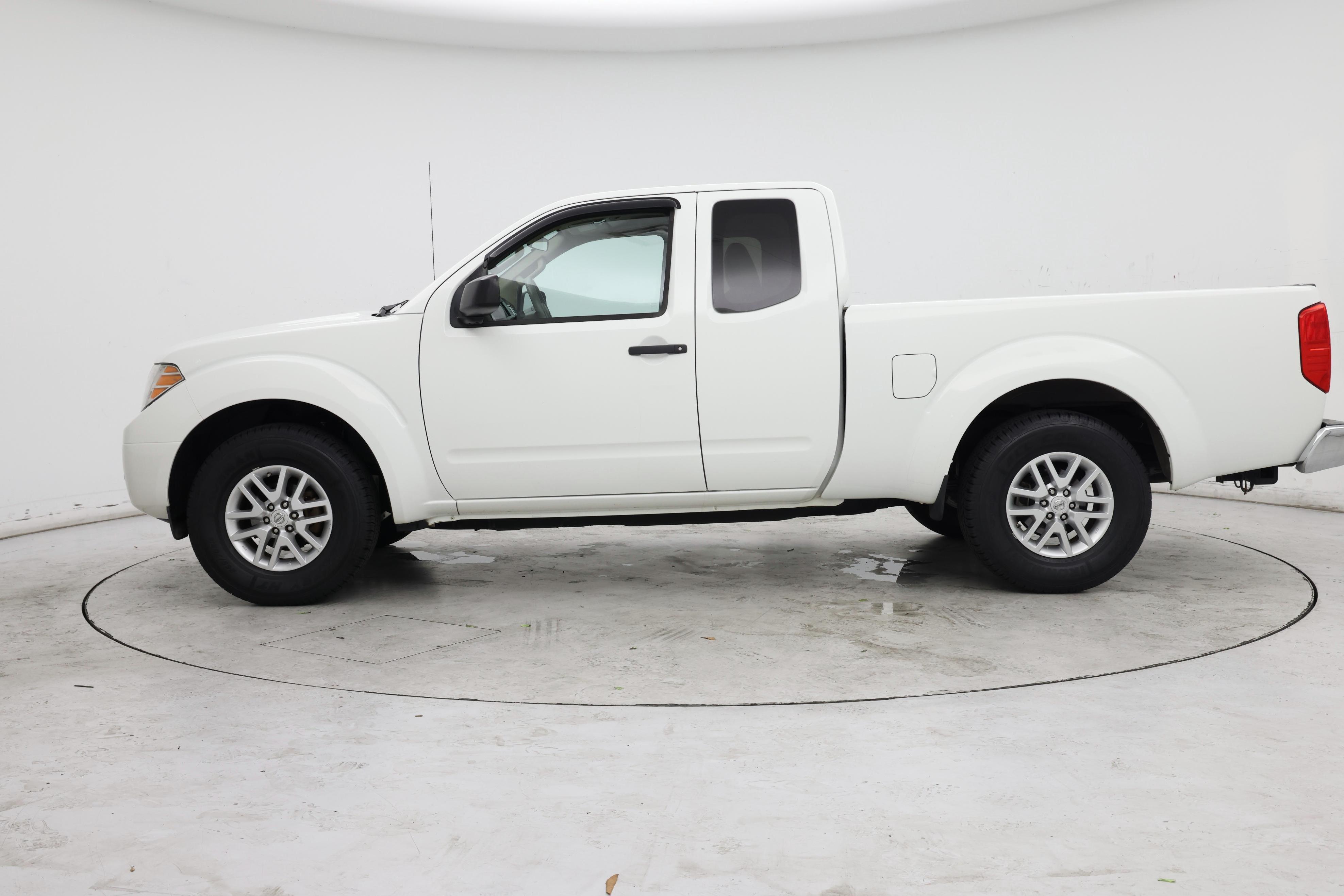 Thumbnail: 2016 Nissan Frontier - 3