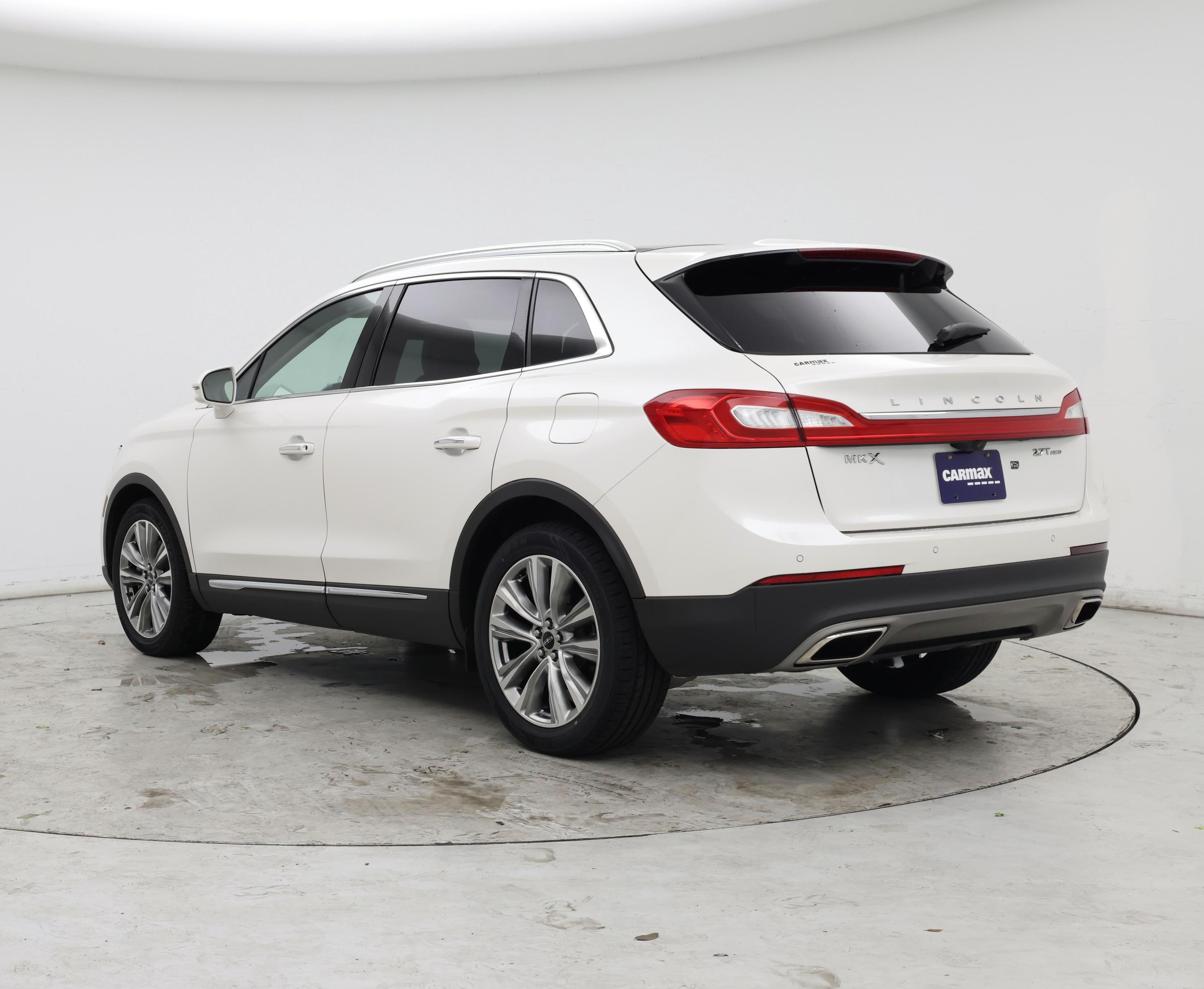 Thumbnail: 2018 Lincoln MKX - 2