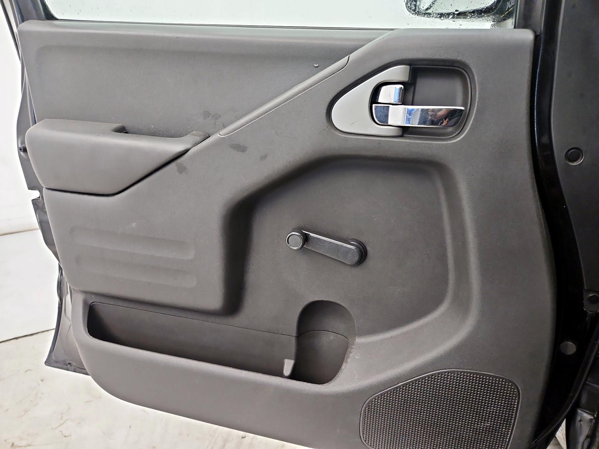 Thumbnail: 2016 Nissan Frontier - 12