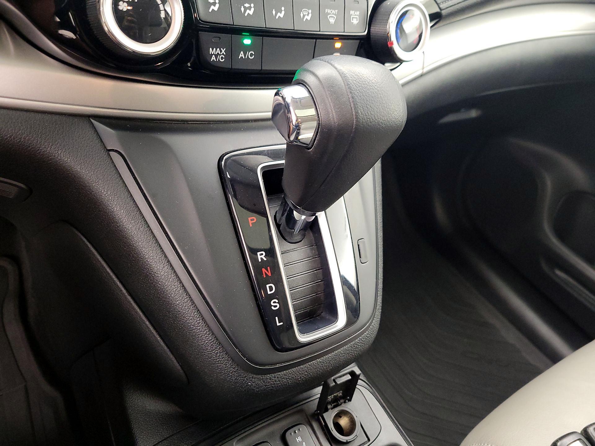 Thumbnail: 2016 Honda CR-V - 17
