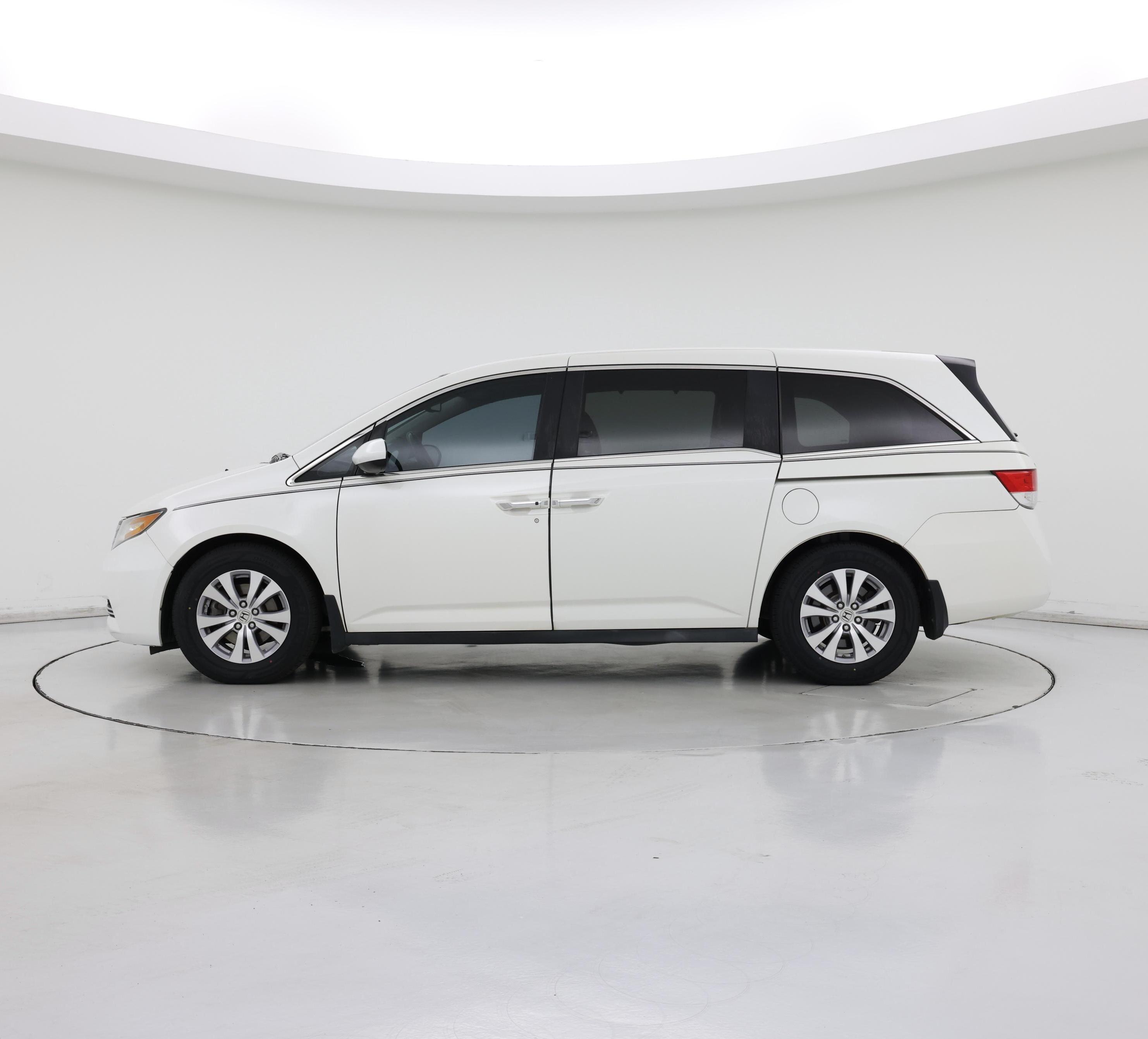 Thumbnail: 2016 Honda Odyssey - 3