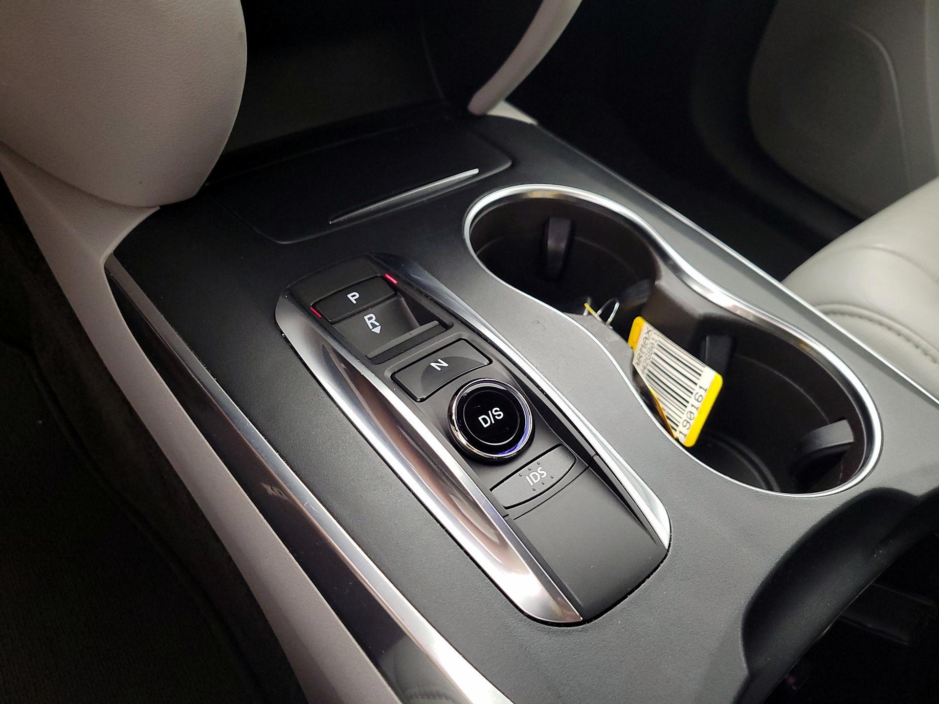 Thumbnail: 2016 Acura MDX - 18