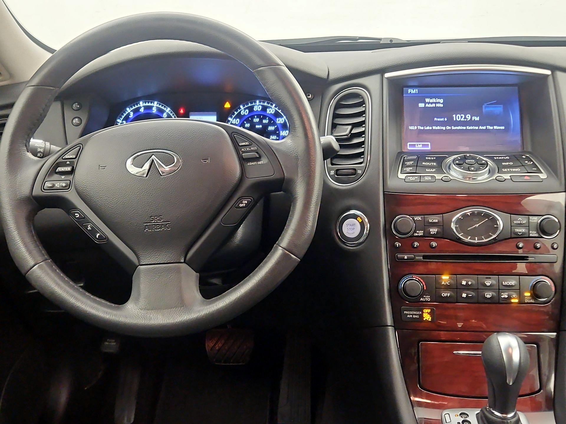 Thumbnail: 2016 INFINITI QX50 - 10