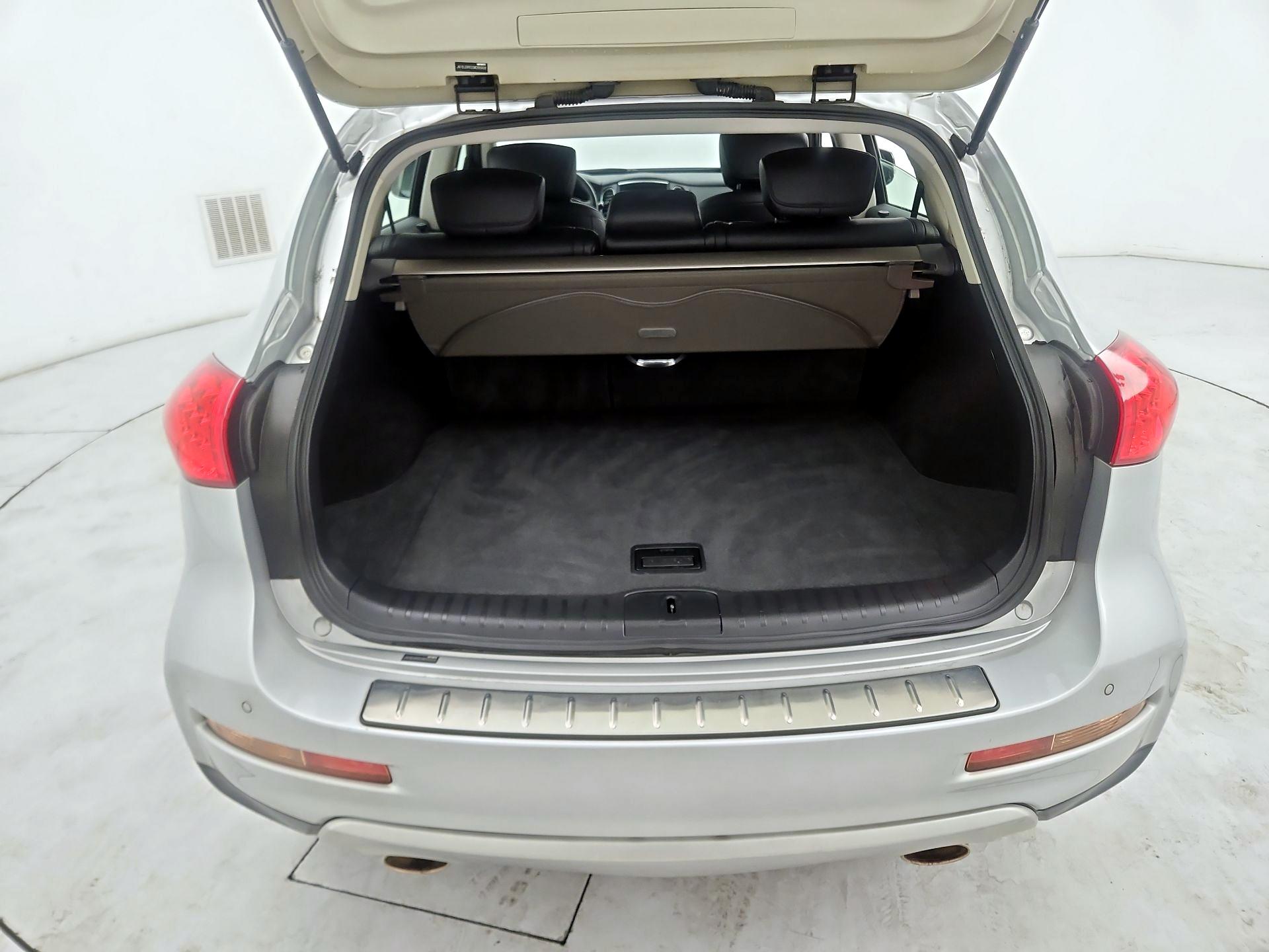Thumbnail: 2016 INFINITI QX50 - 20