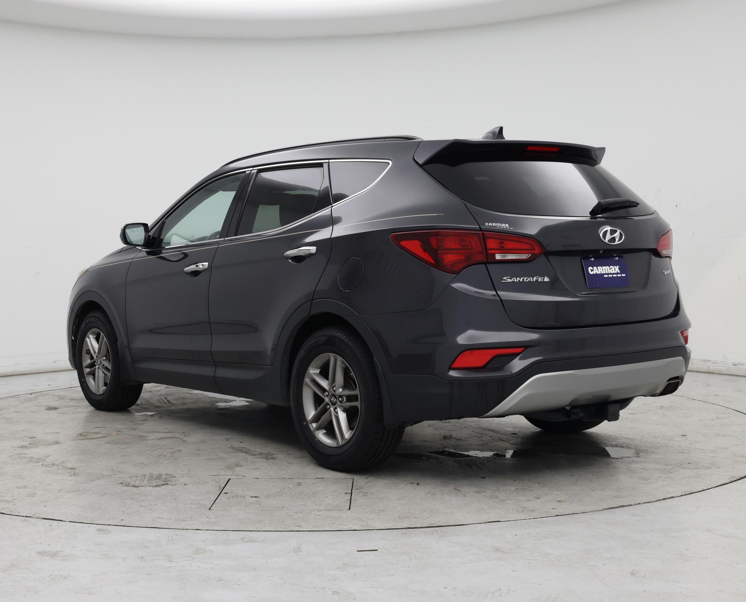 Thumbnail: 2017 Hyundai Santa Fe - 2