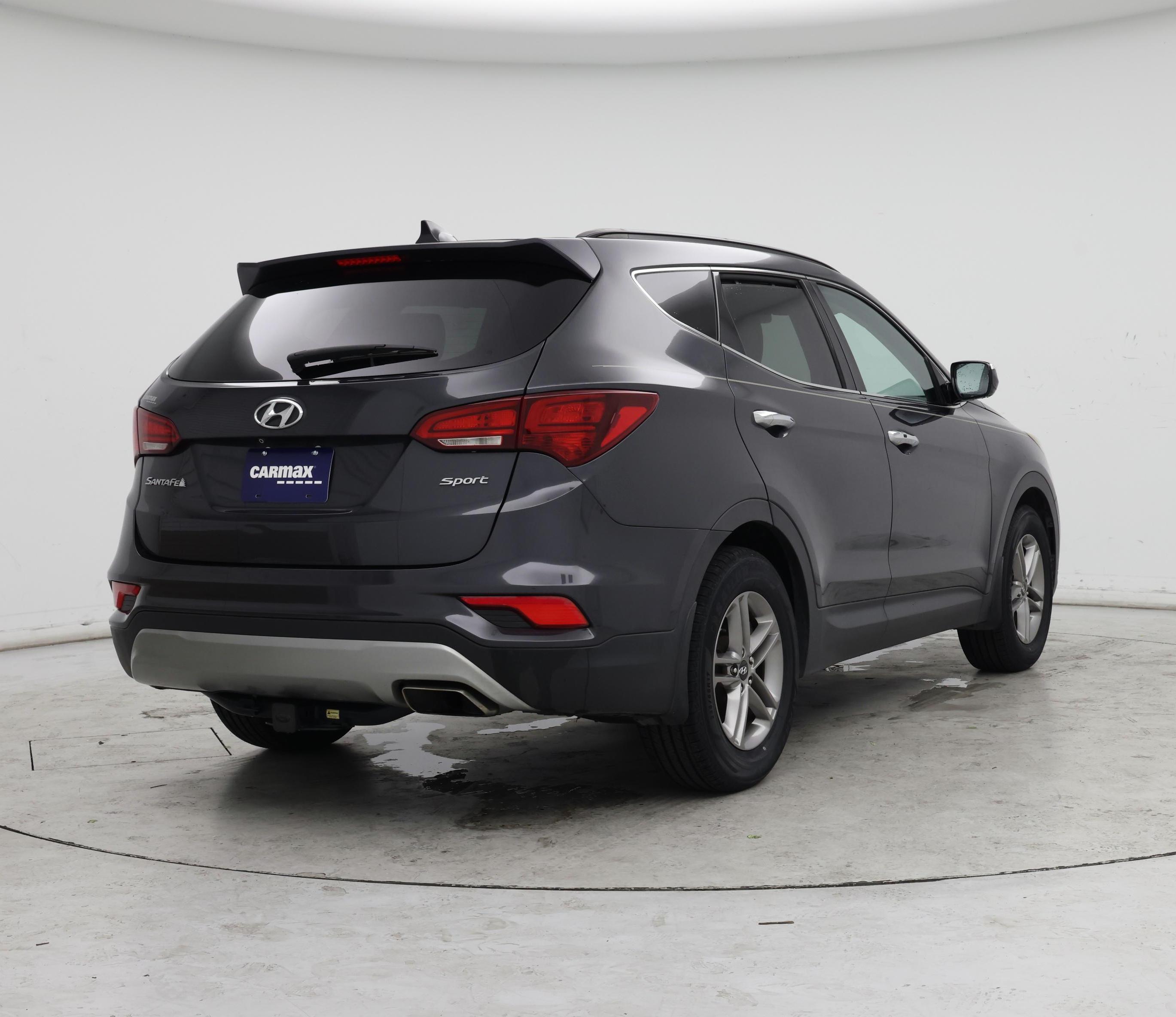 Thumbnail: 2017 Hyundai Santa Fe - 8