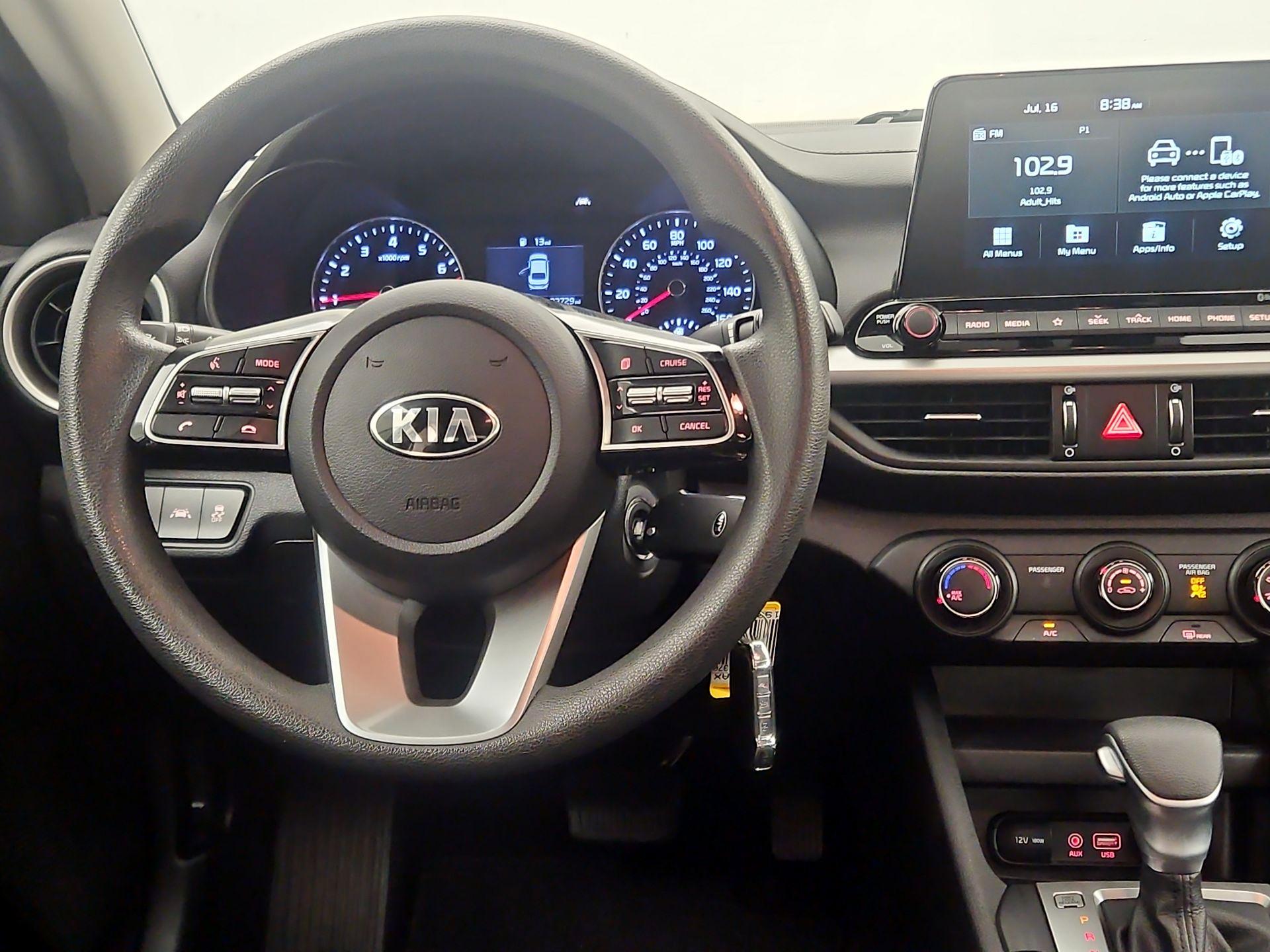 Thumbnail: 2021 Kia Forte - 10
