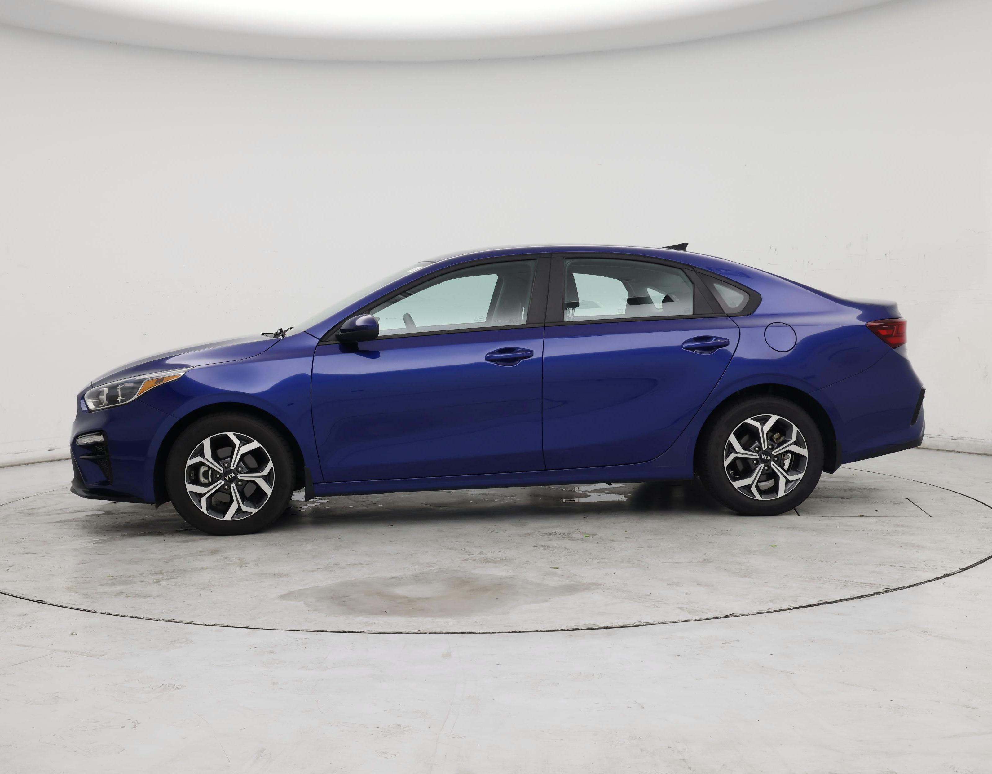 Thumbnail: 2021 Kia Forte - 3