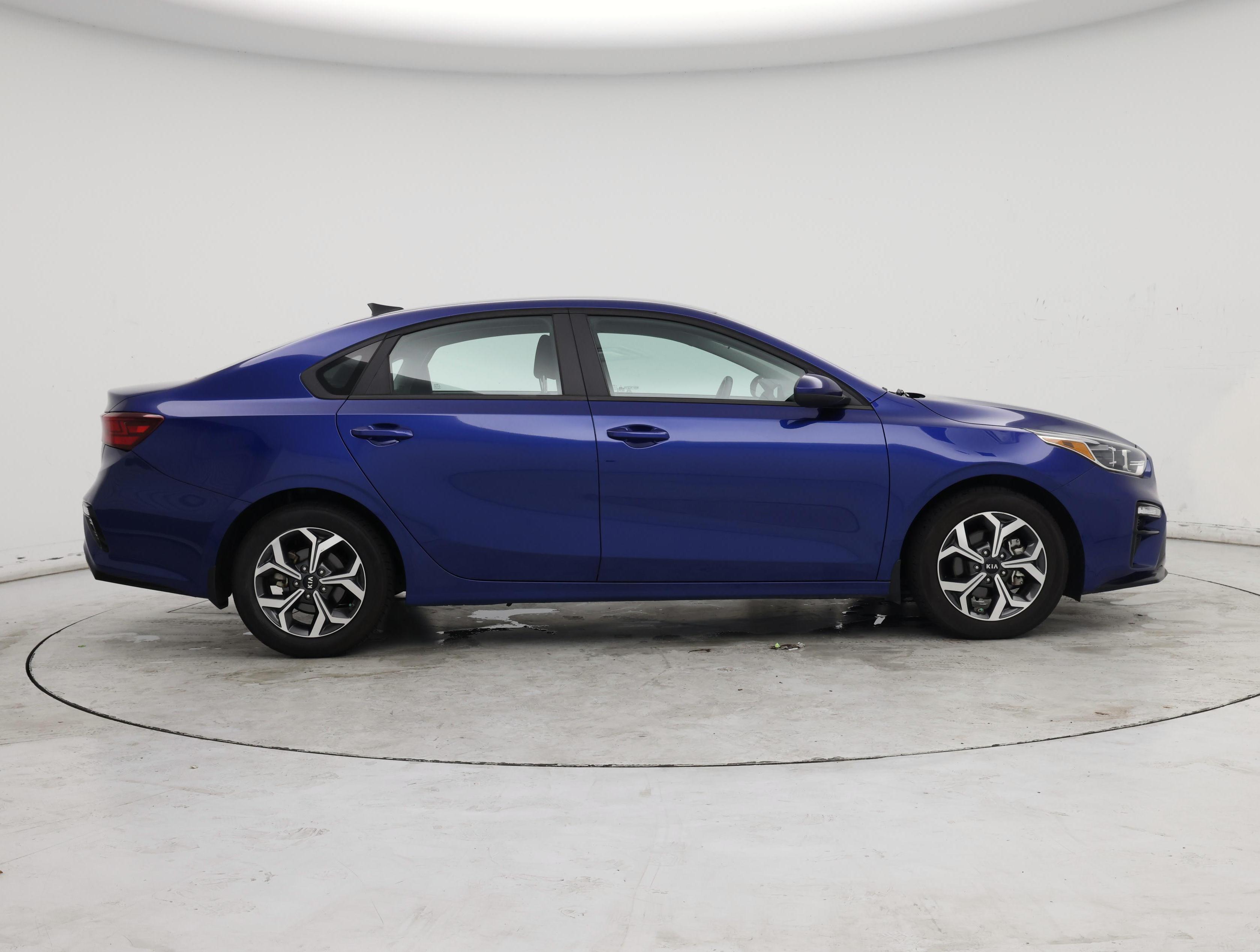 Thumbnail: 2021 Kia Forte - 7