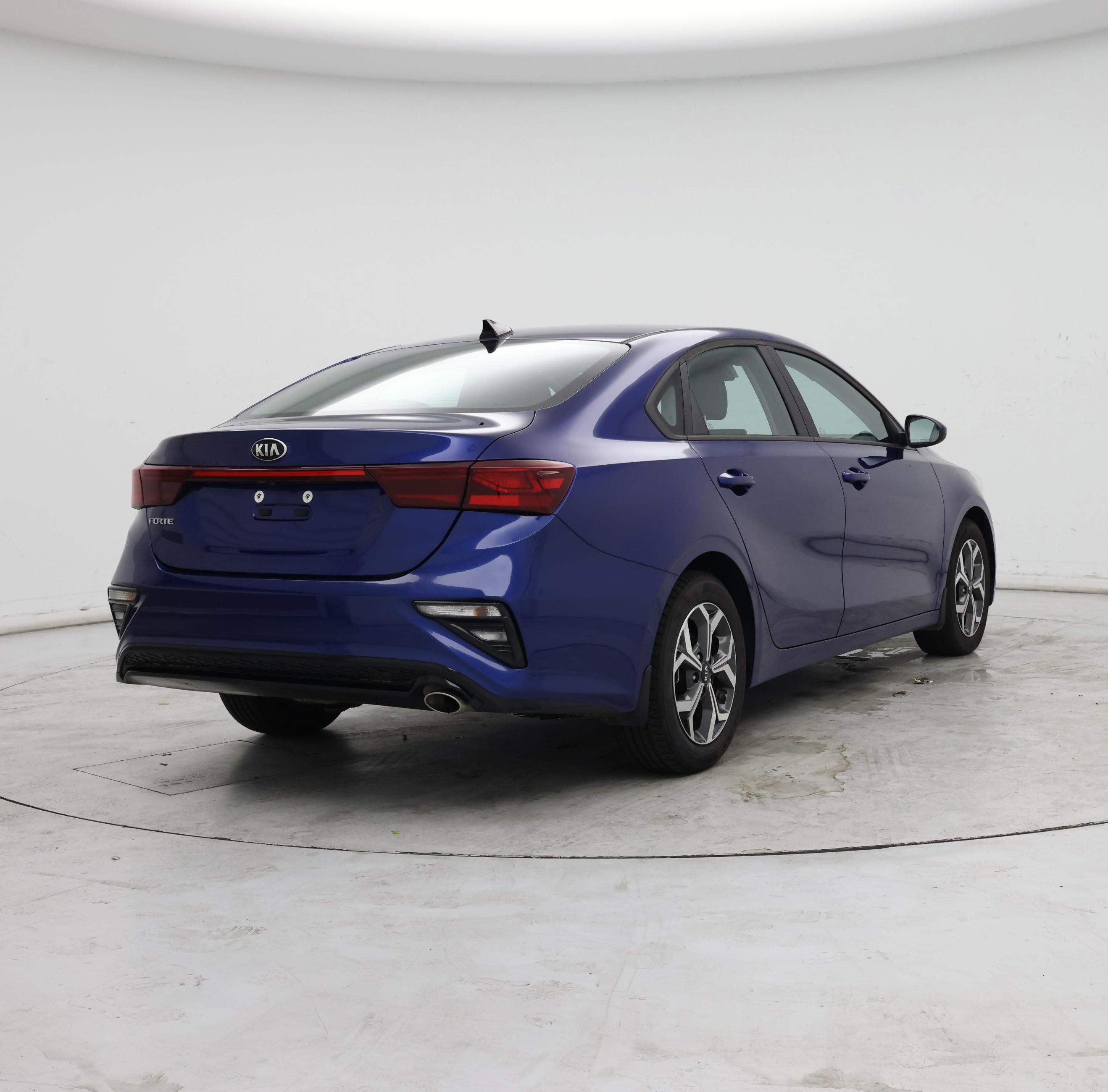 Thumbnail: 2021 Kia Forte - 8