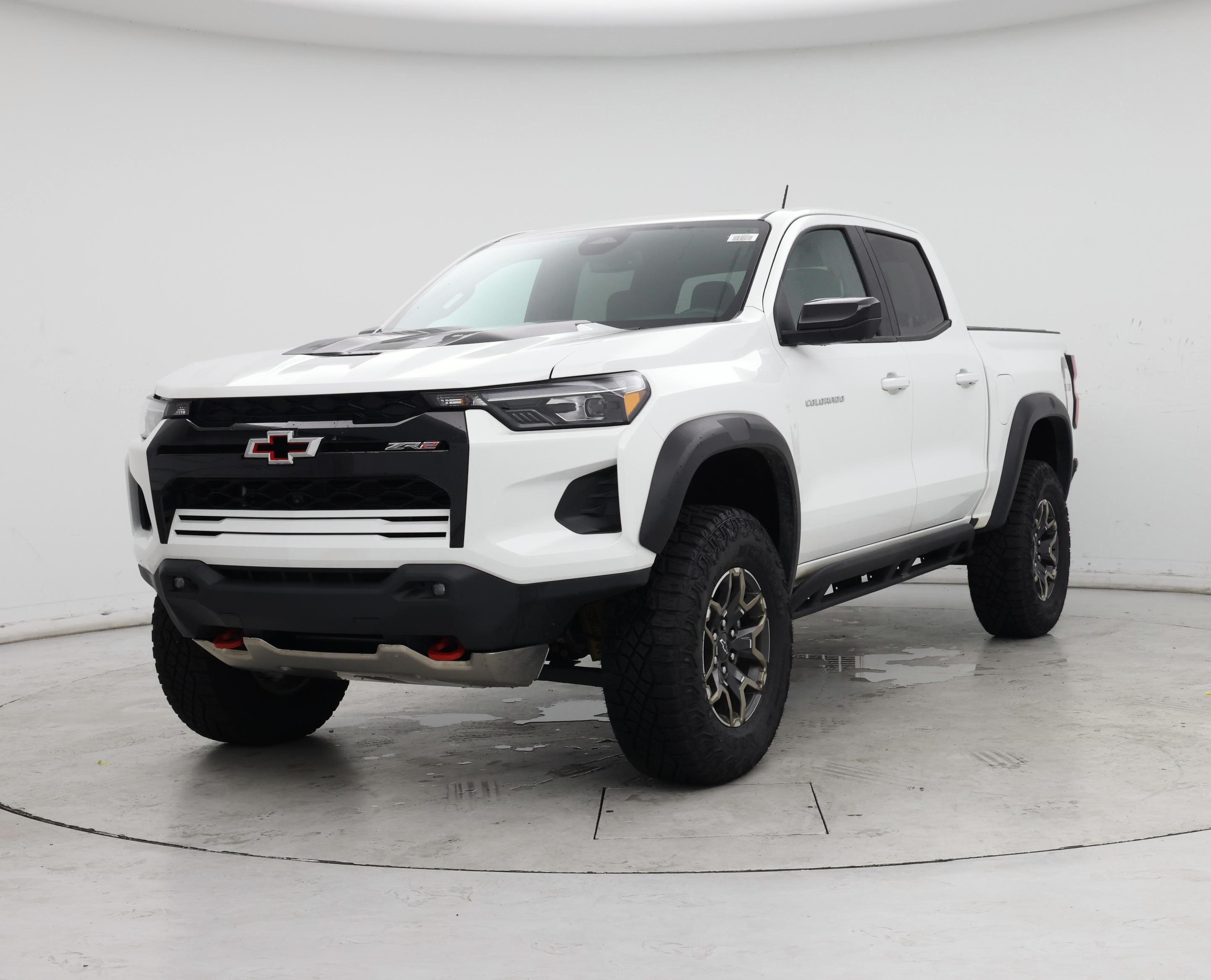 Thumbnail: 2024 Chevrolet Colorado - 4