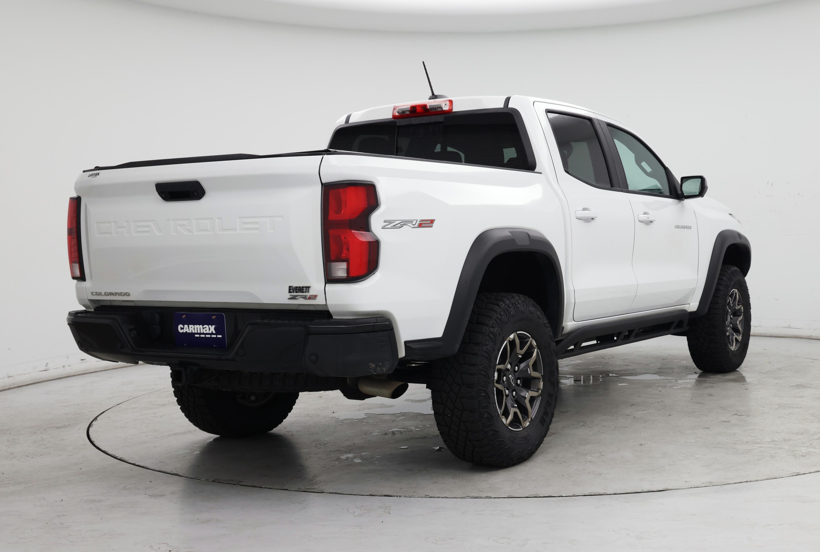 Thumbnail: 2024 Chevrolet Colorado - 8