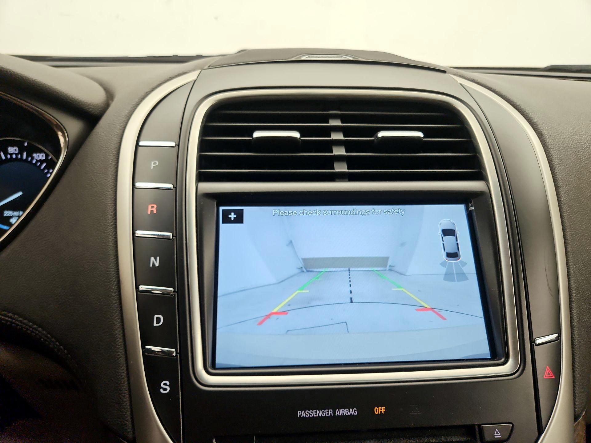 Thumbnail: 2016 Lincoln MKX - 15
