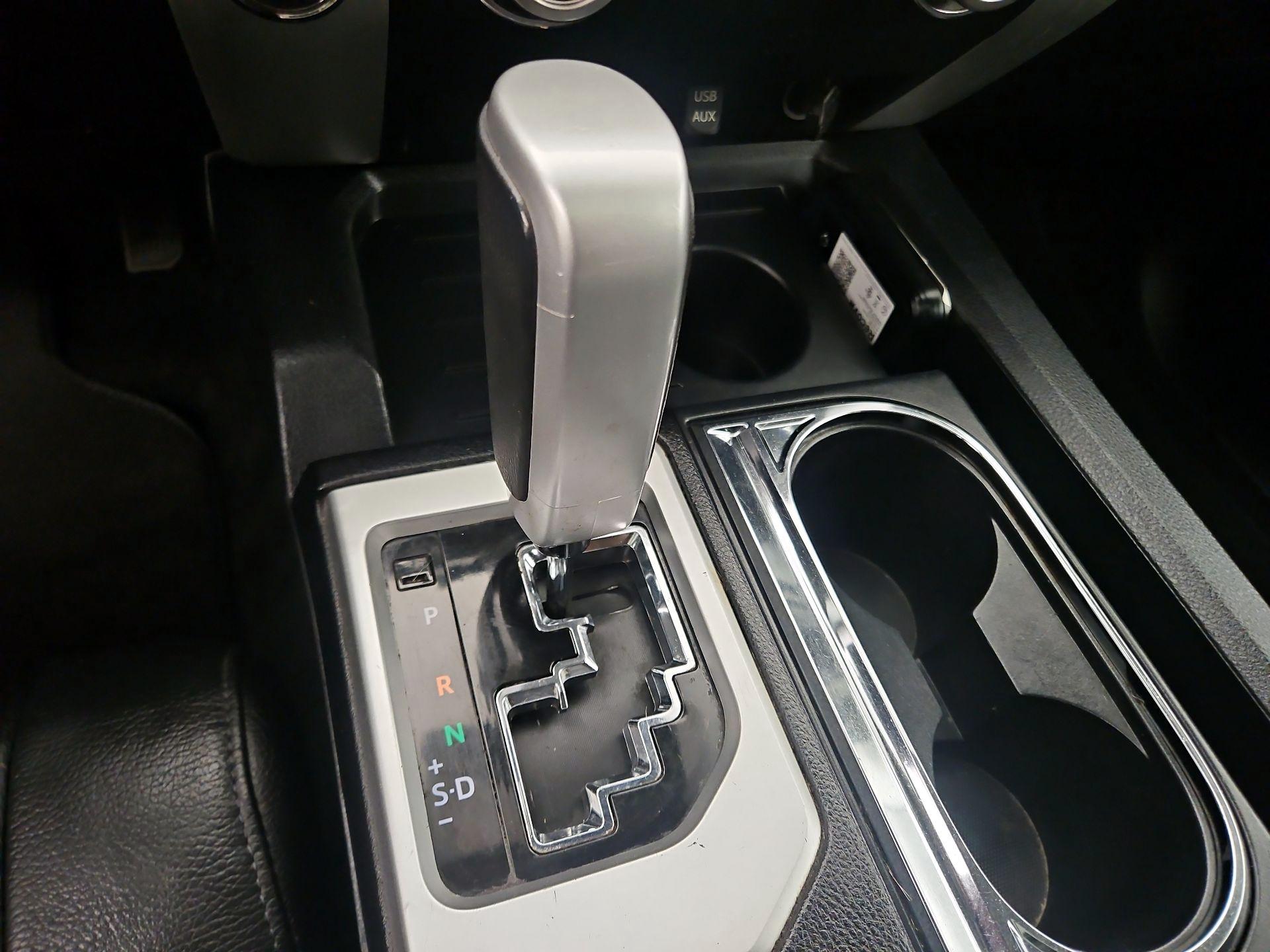Thumbnail: 2018 Toyota Tundra - 17
