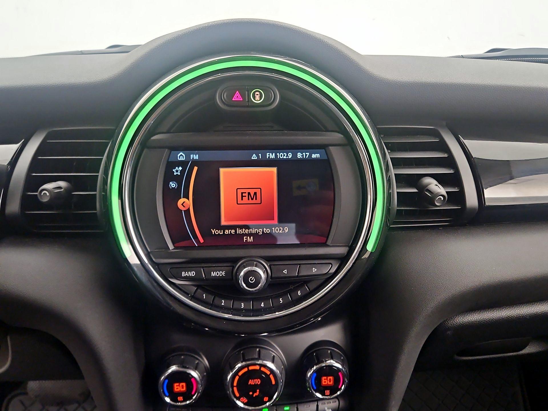 Thumbnail: 2021 MINI Cooper Hardtop - 15