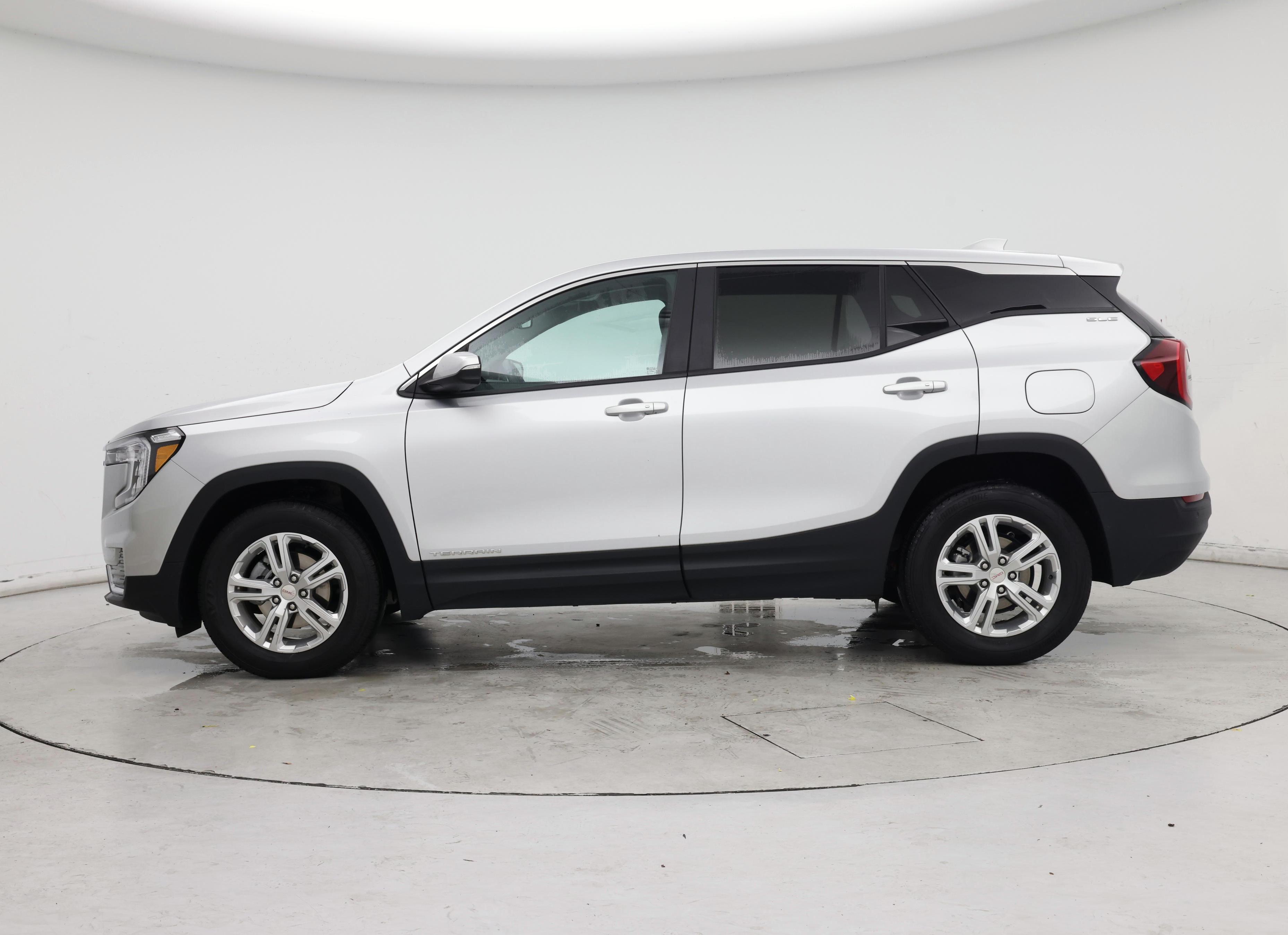 Thumbnail: 2022 GMC Terrain - 3