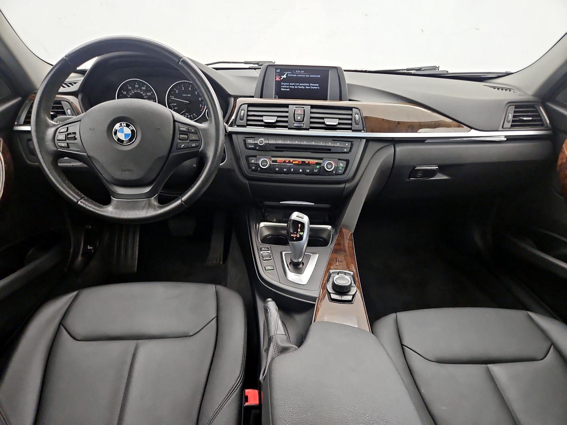 Thumbnail: 2015 BMW 3 Series - 9