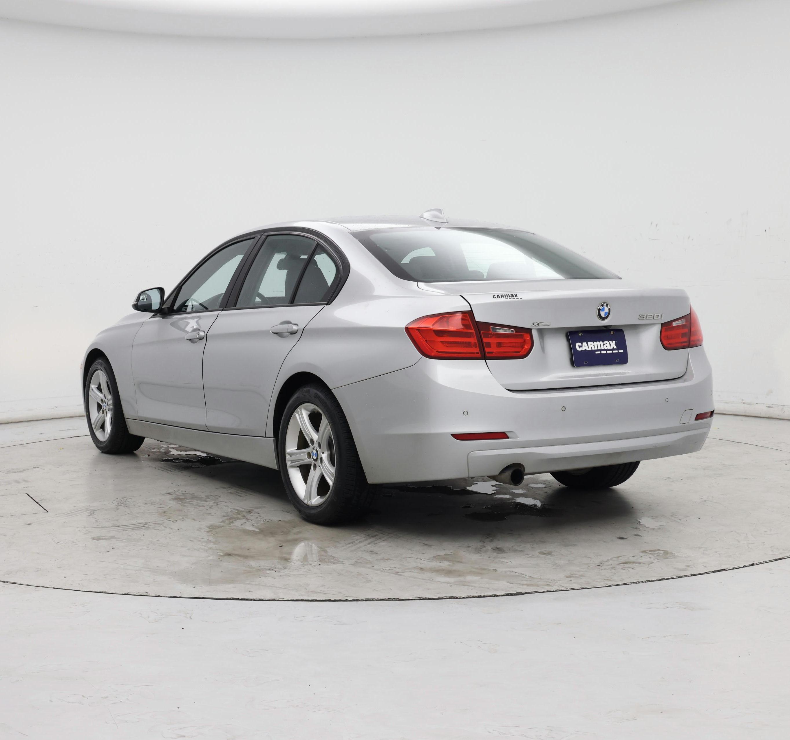 Thumbnail: 2015 BMW 3 Series - 2