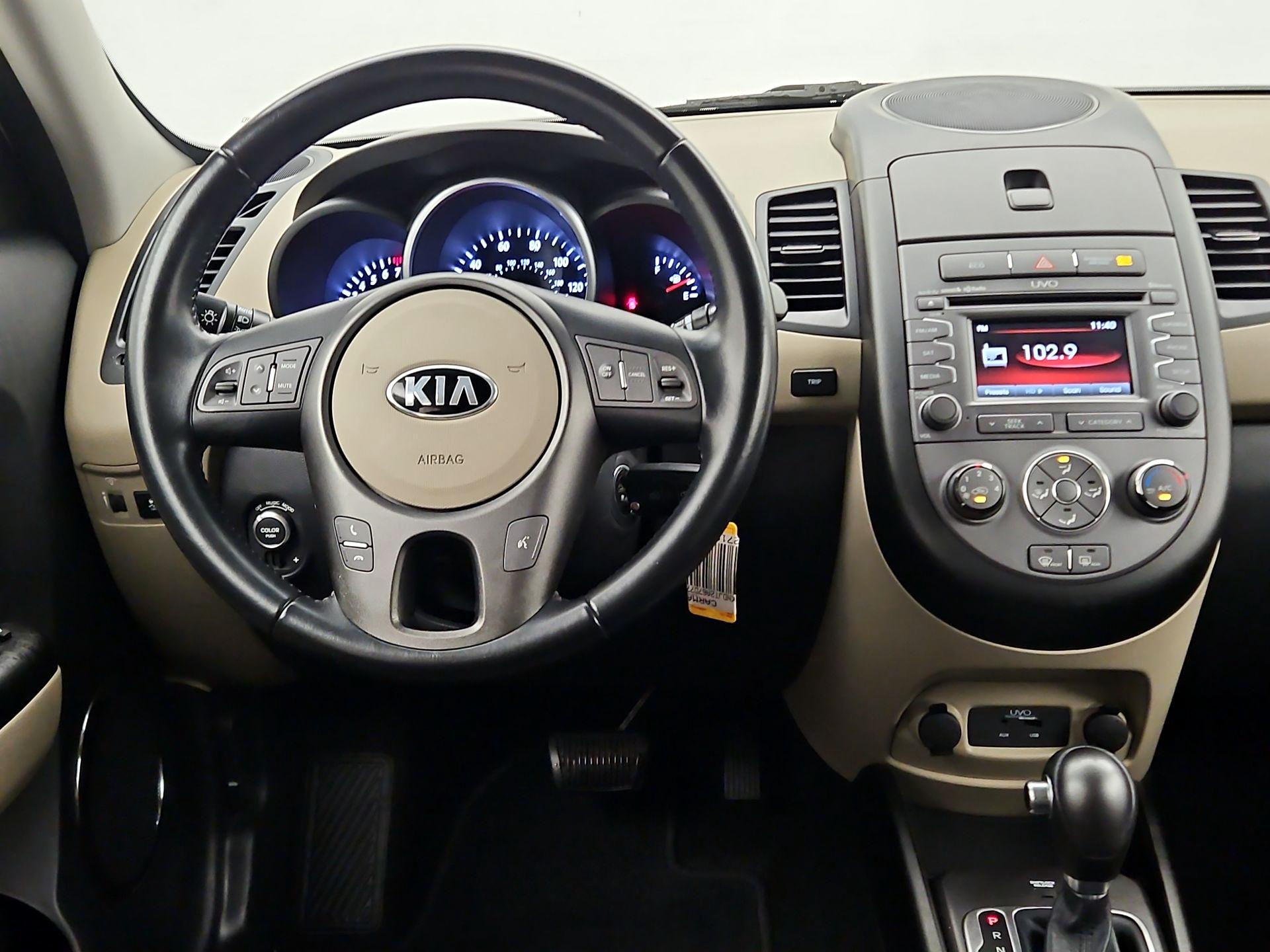 Thumbnail: 2013 Kia Soul - 10