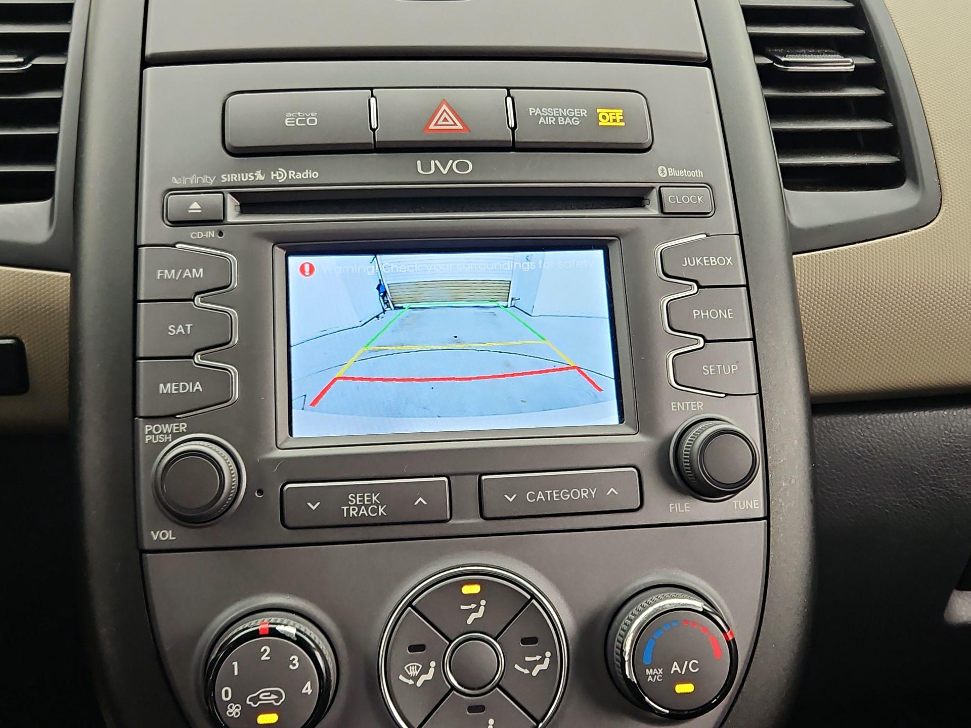 Thumbnail: 2013 Kia Soul - 14