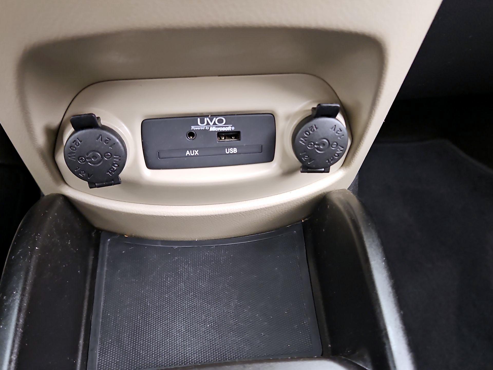 Thumbnail: 2013 Kia Soul - 18